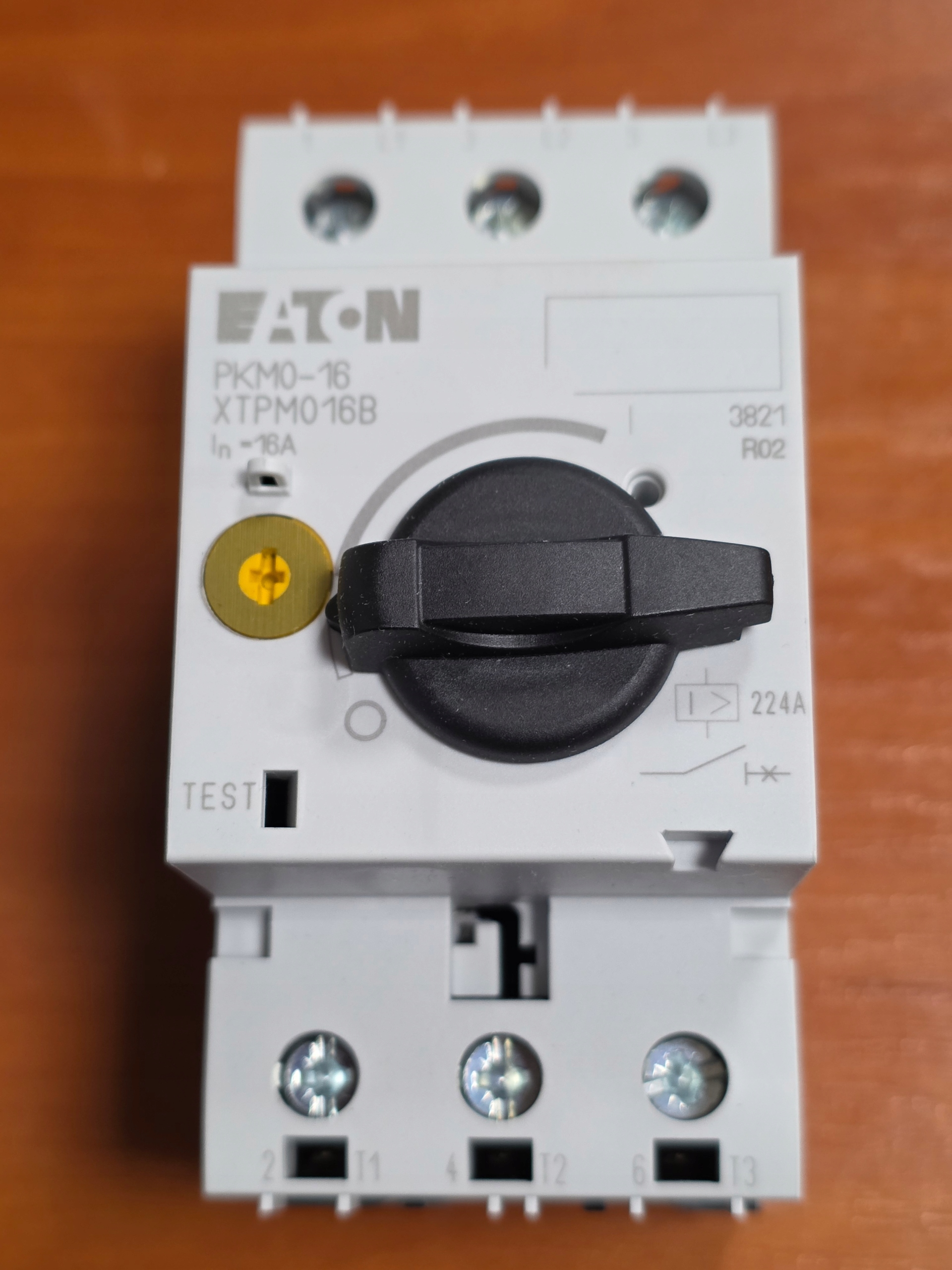 Motorový spínač 16 A Eaton PKM0-16 044502