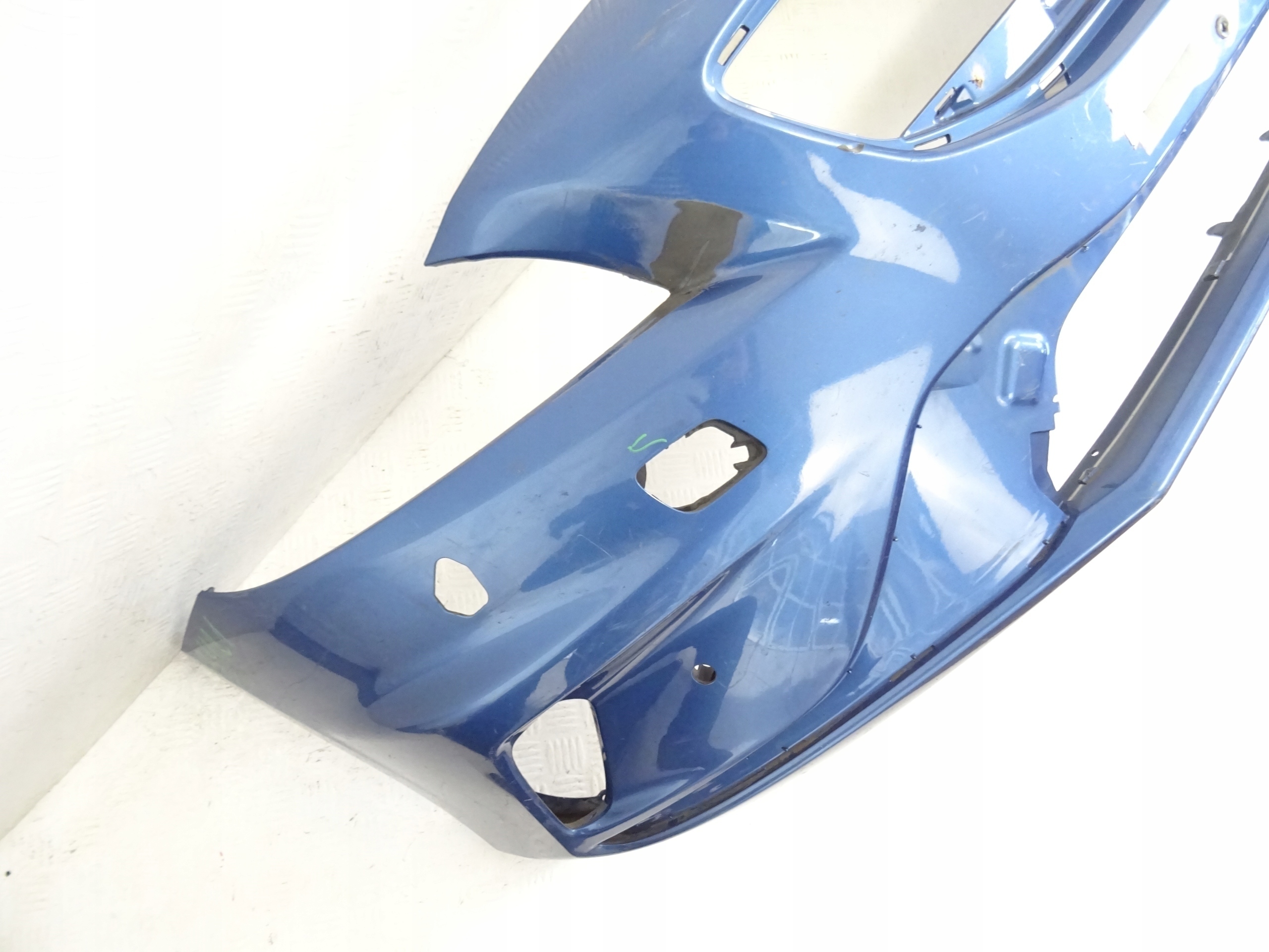 Volvo V40 2 II R-design bumper front front