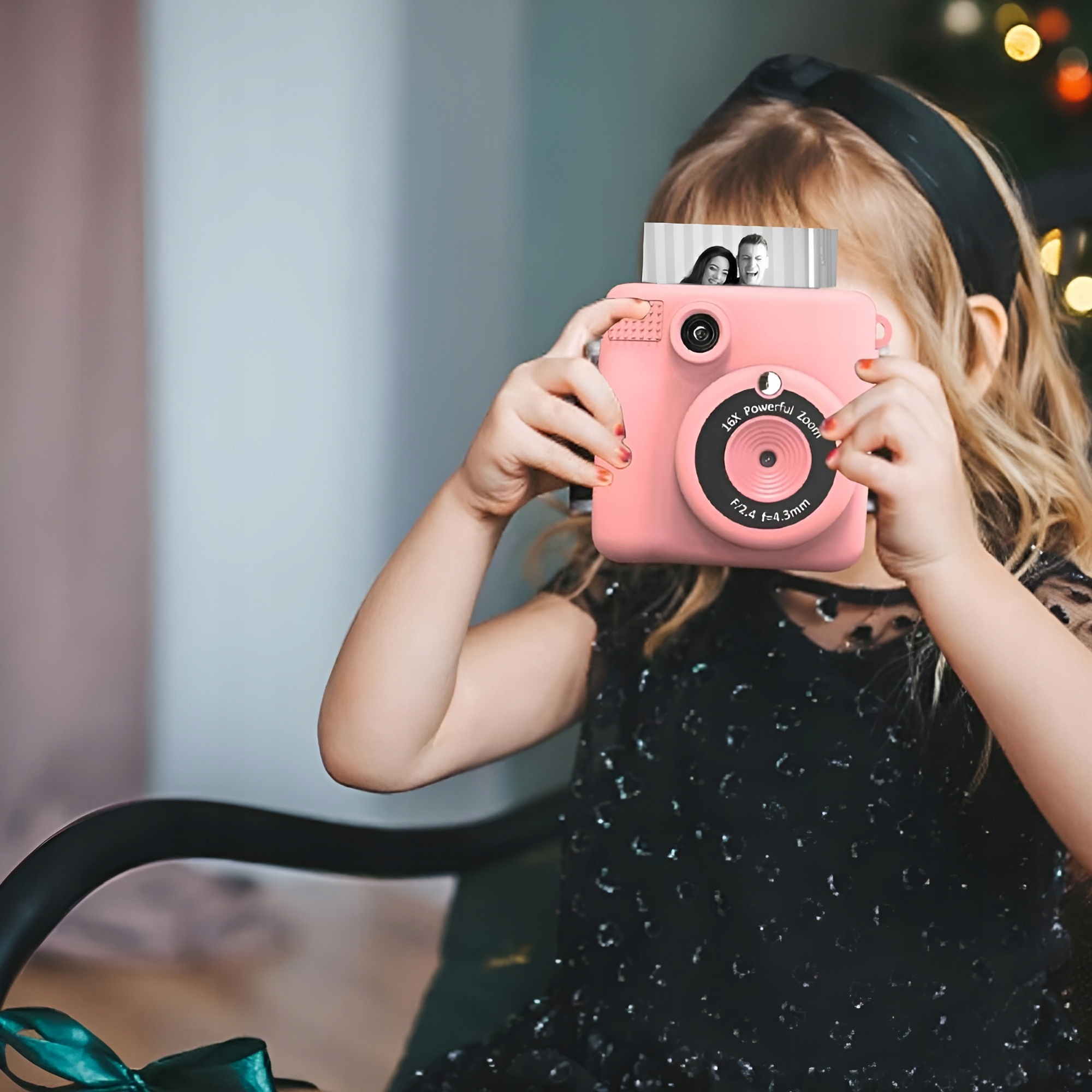 APARAT NATYCHMIASTOWY CYFROWY DLA DZIECI Z DRUKARKĄ + KARTA 32GB + 14 ROLEK Wysokość produktu 87 cm