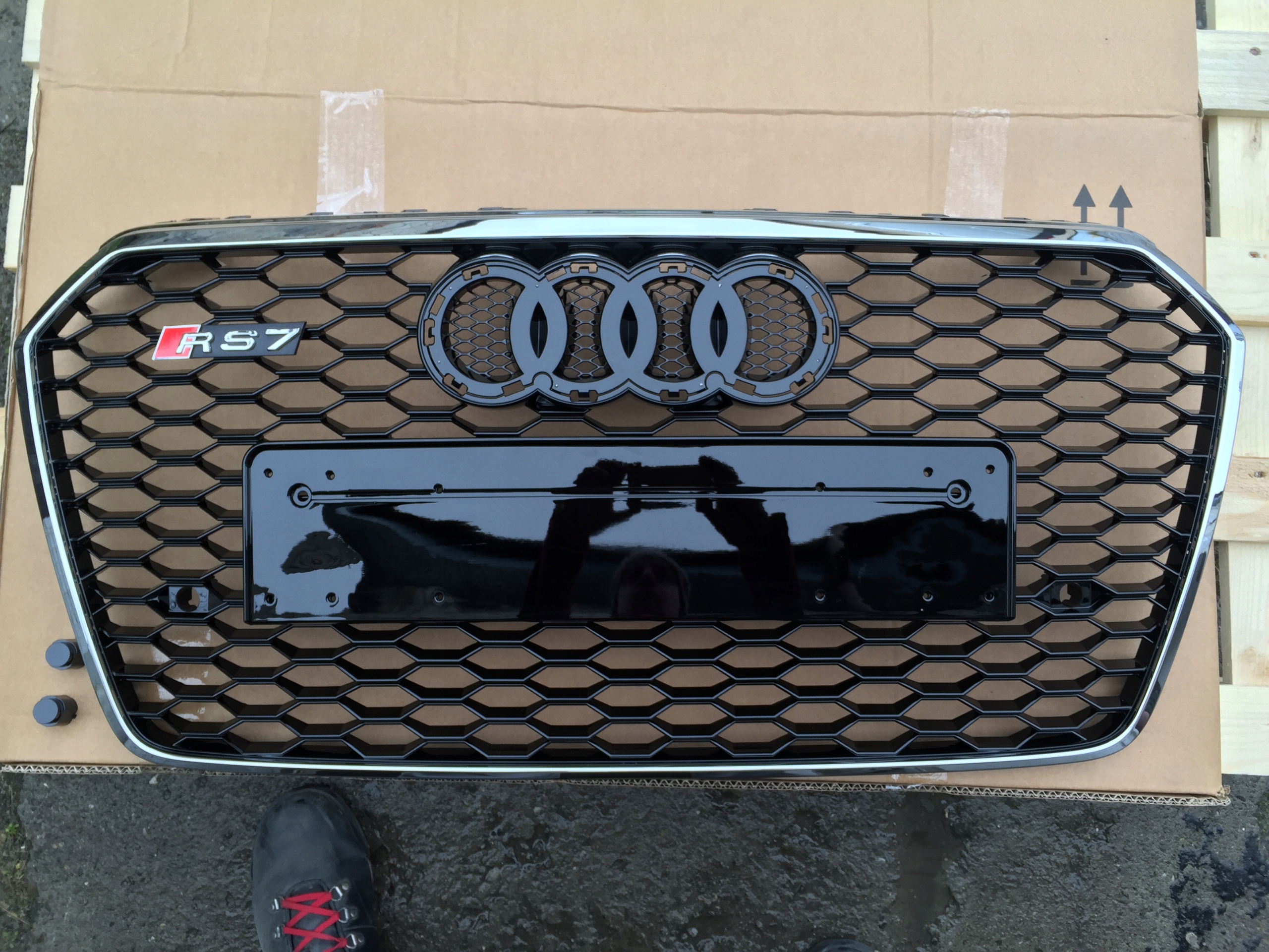 Grill atrapa Audi A7 2015-2017 wzor RS7 Chrome Producent części Inny