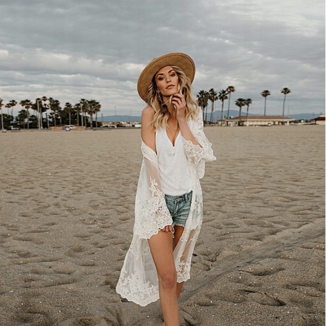 Białe PAREO koronka PLAŻOWA narzutka LETNIA boho Wzór dominujący bez wzoru