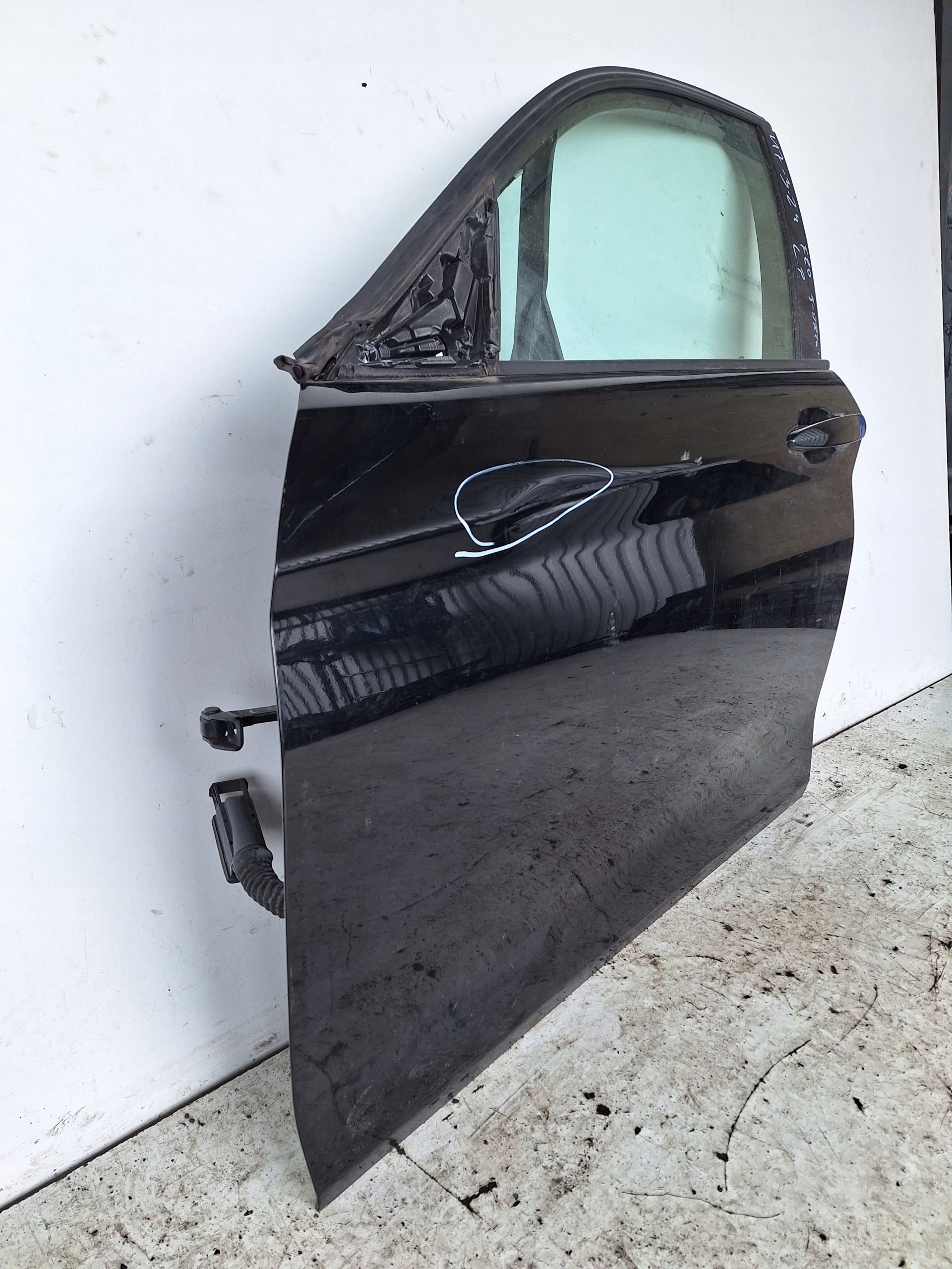 BMW and F20 11-15 door left front