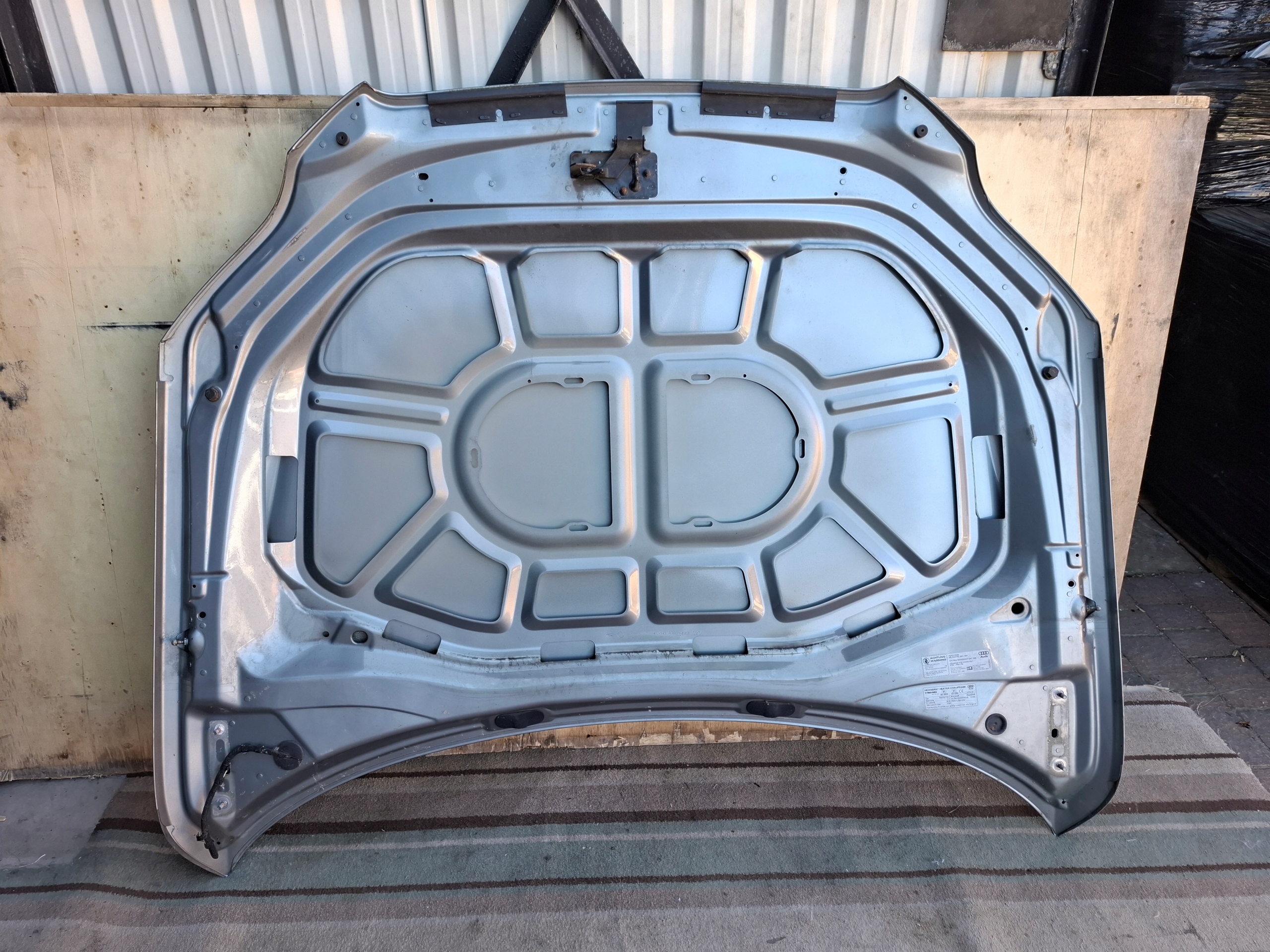 AUDI Q7 4L 06r Capot LX7U