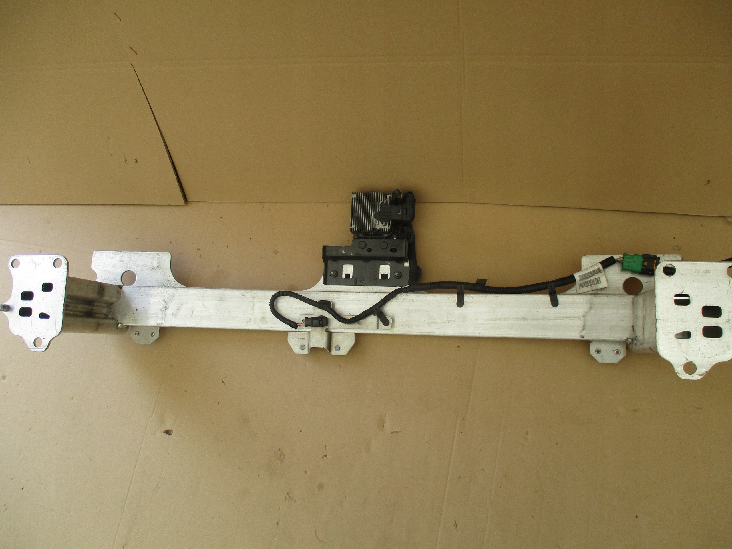 sider front Peugeot 2008 II Mokka B 9826115680