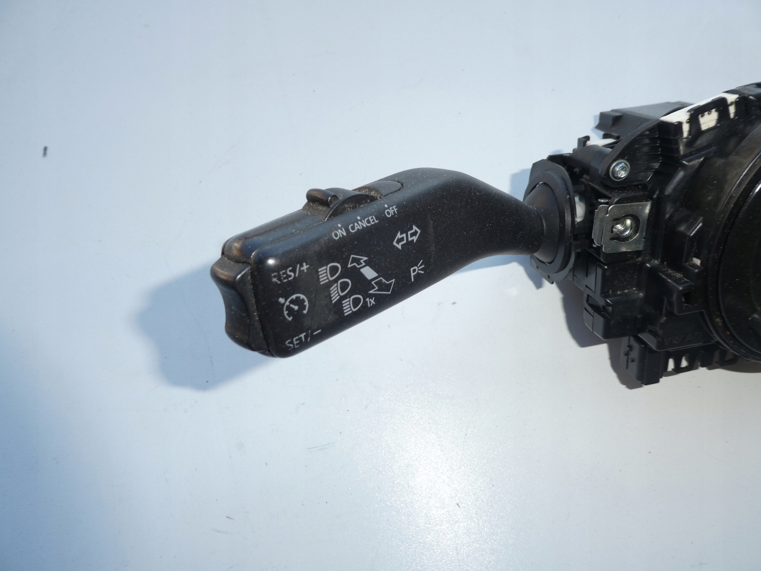 steering wheel levers and controls control ring VW SEAT SKODA