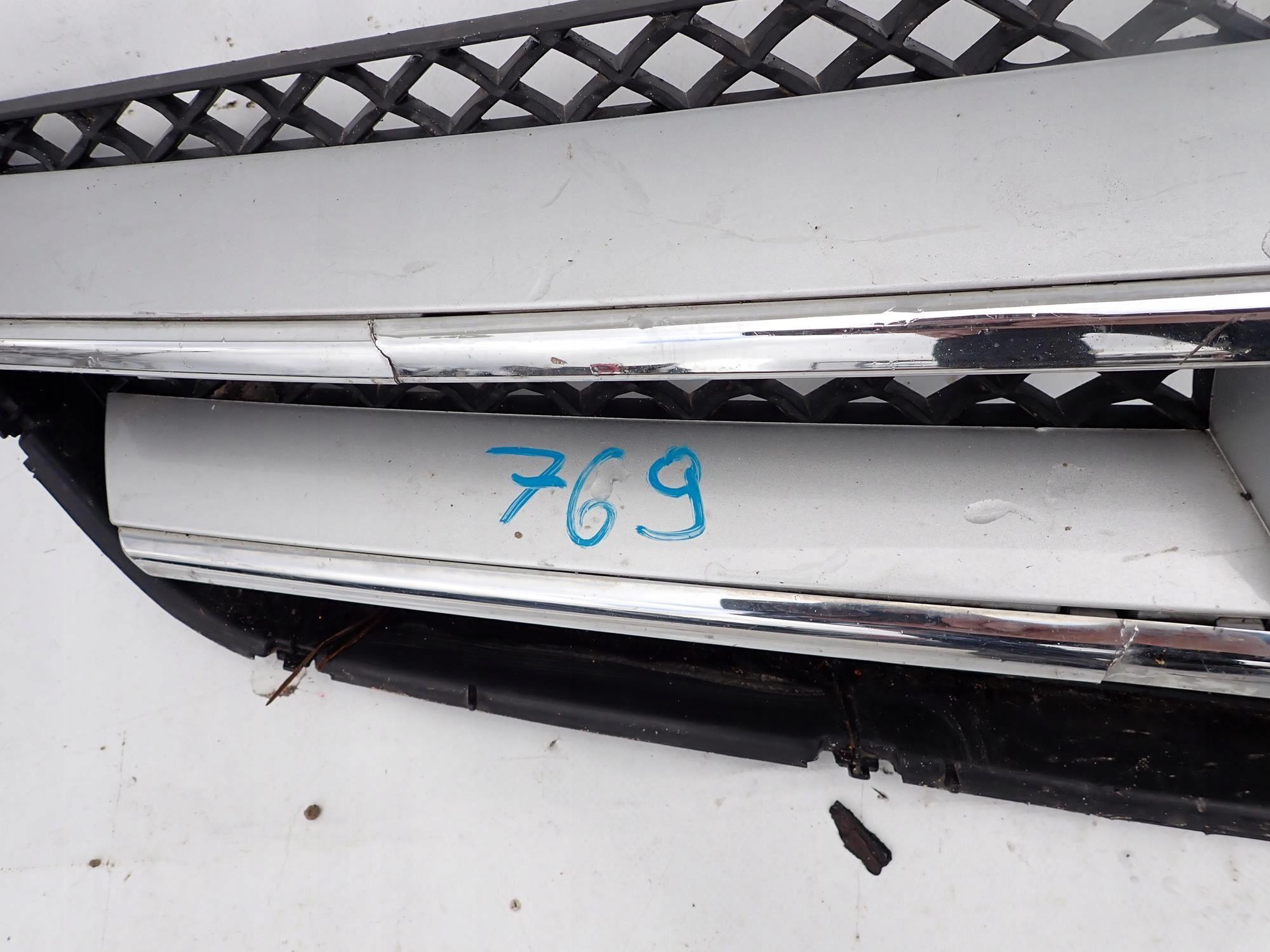 MERCEDES E-KLASA W207 C207 09-13 grill grille