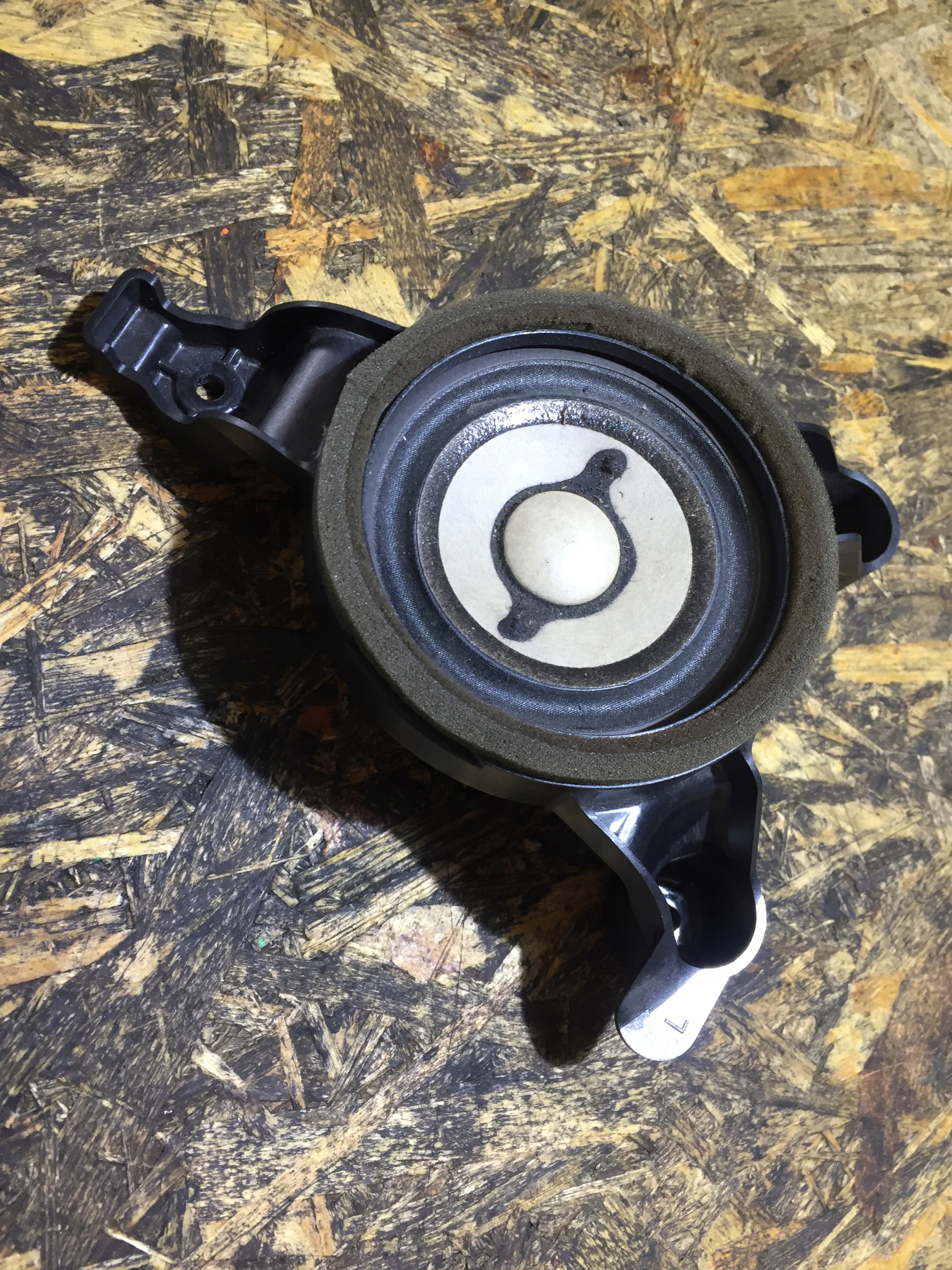 AUDI A8 D4 Lautsprecher SURROUND BOSE 4H1035401A