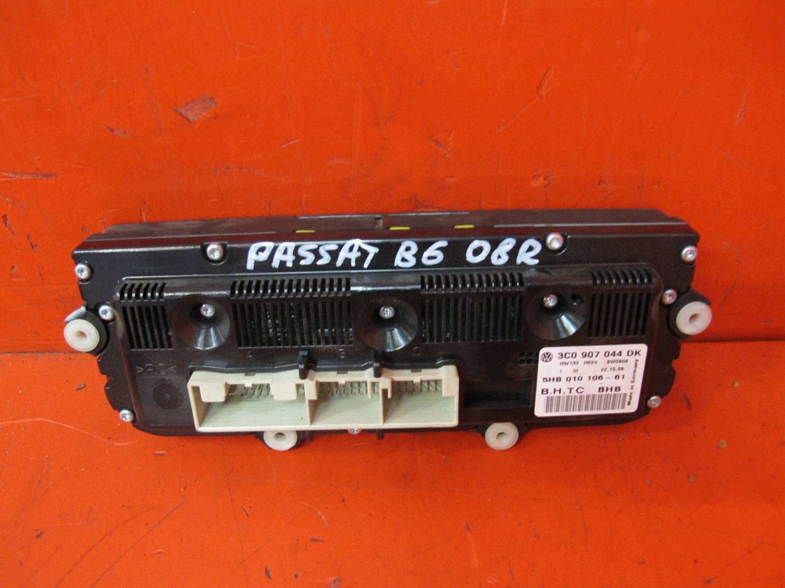 VW PASSAT B6 3C PANEL klími klimatizaci CLIMATRONIC 3C0907044DK