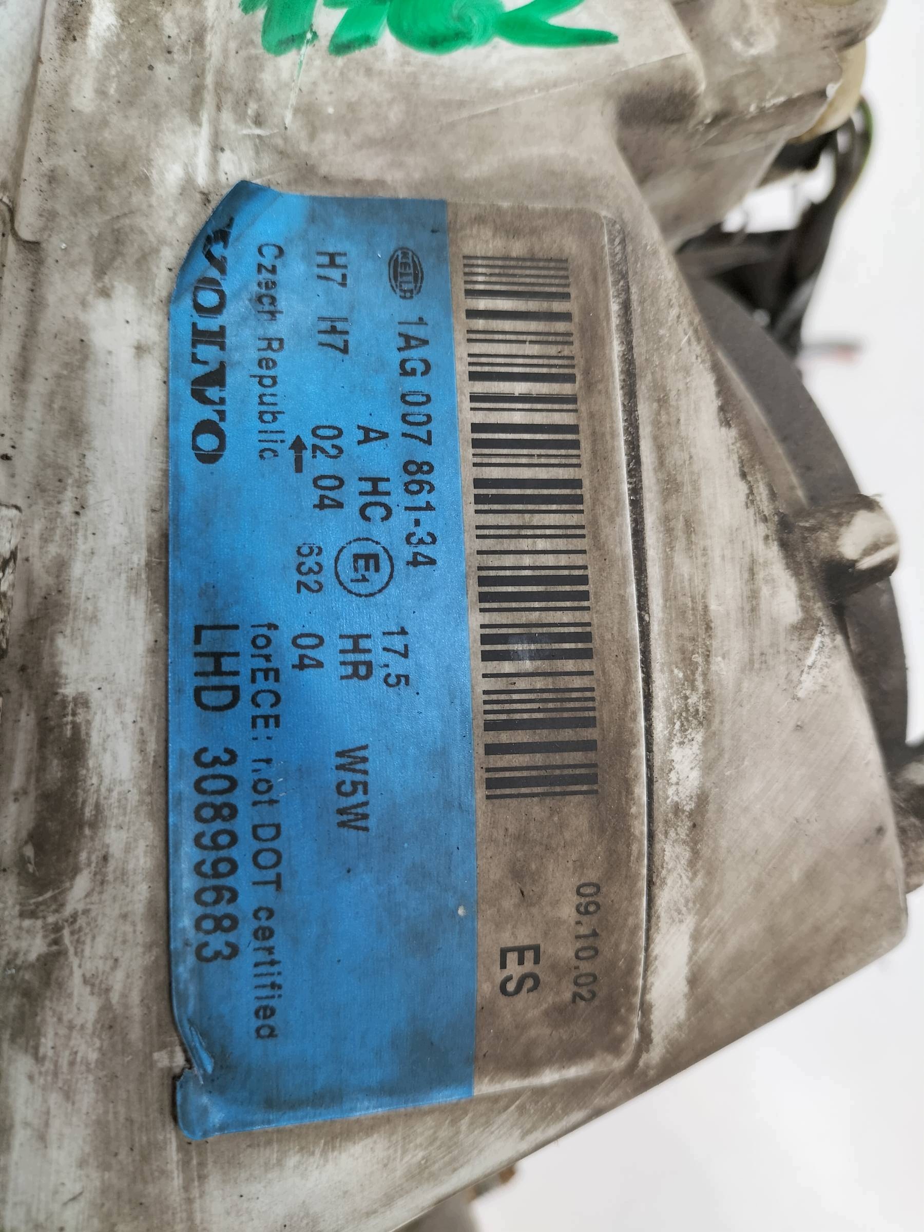 light front right EU 30899683 Volvo V40 and (1995-2004)