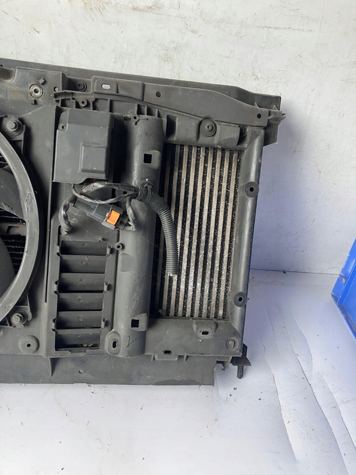 support panel for radiators radiator DS5 2.0 HDI HYBRID4 HYBRYDA