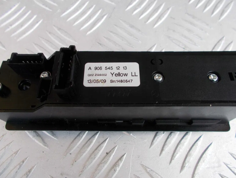 Mercedes Sprinter 906 switch switch control unit elek. of the window of mirrors