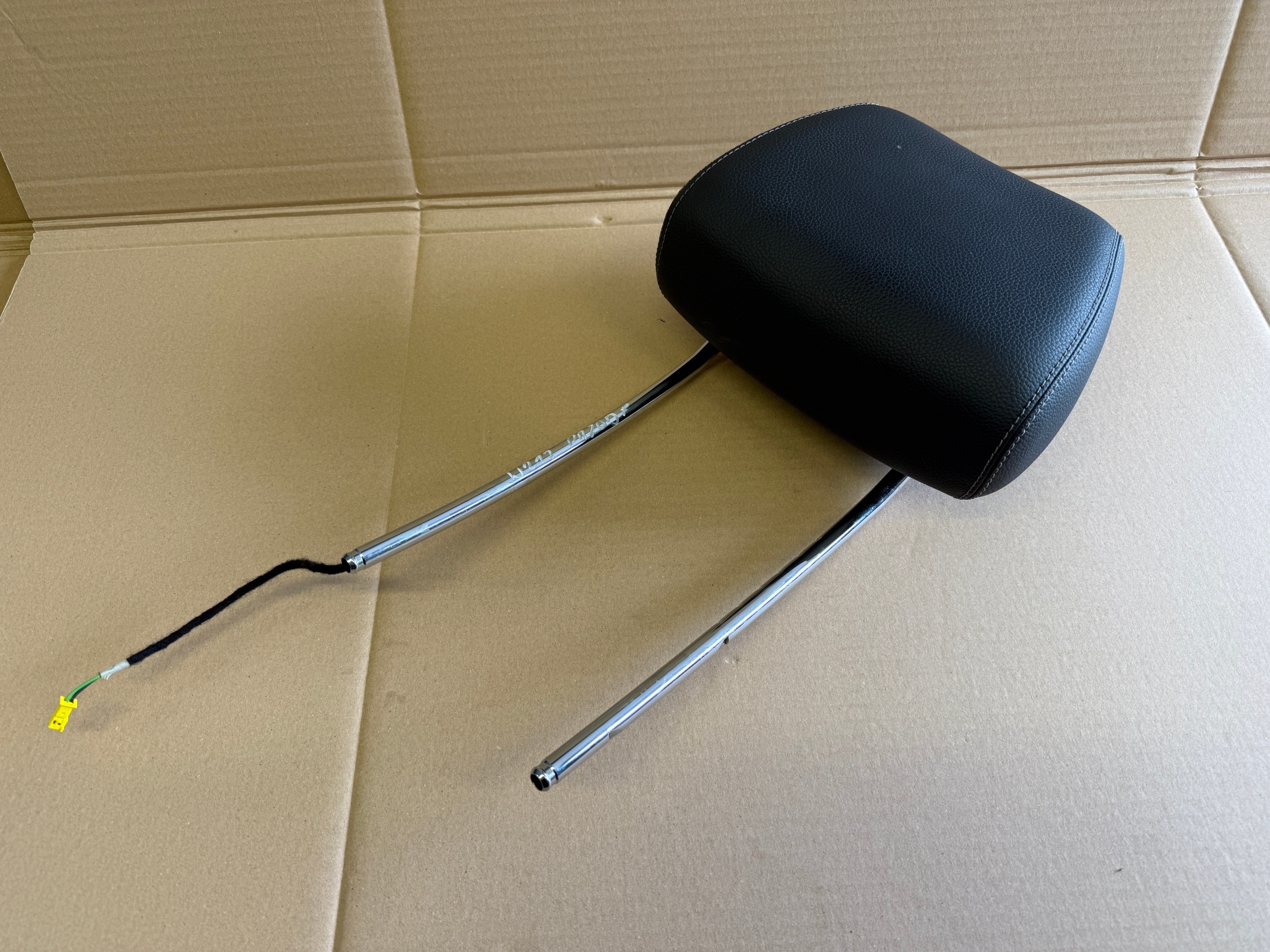 MERCEDES W212 LIFT rest AKTYWNY front leather