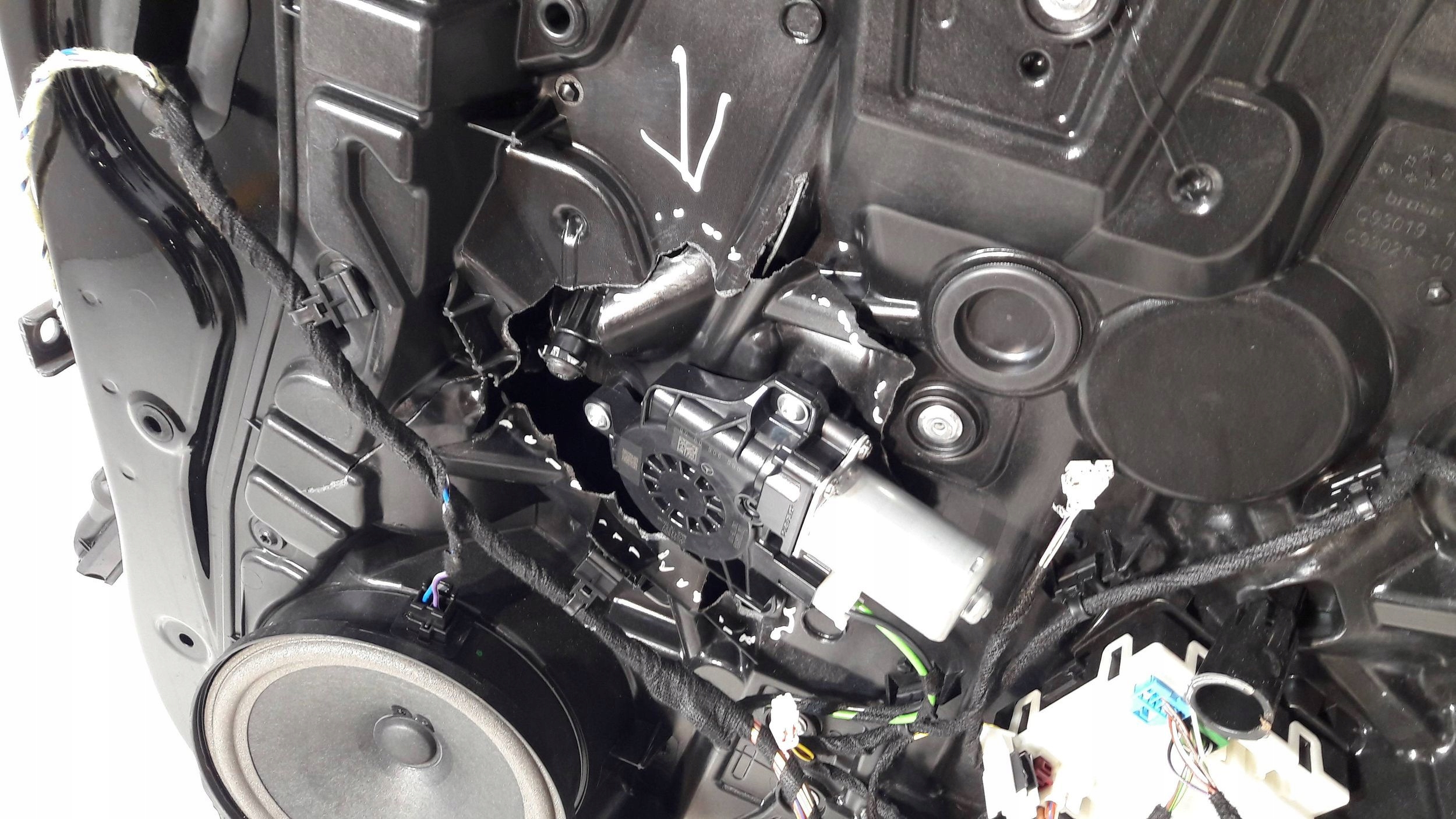 Mercedes-Benz GLA H247 Tür hinten