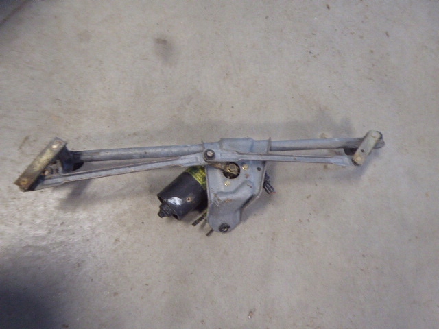 GOLF III 92-97 Wischergestänge Motor vorne