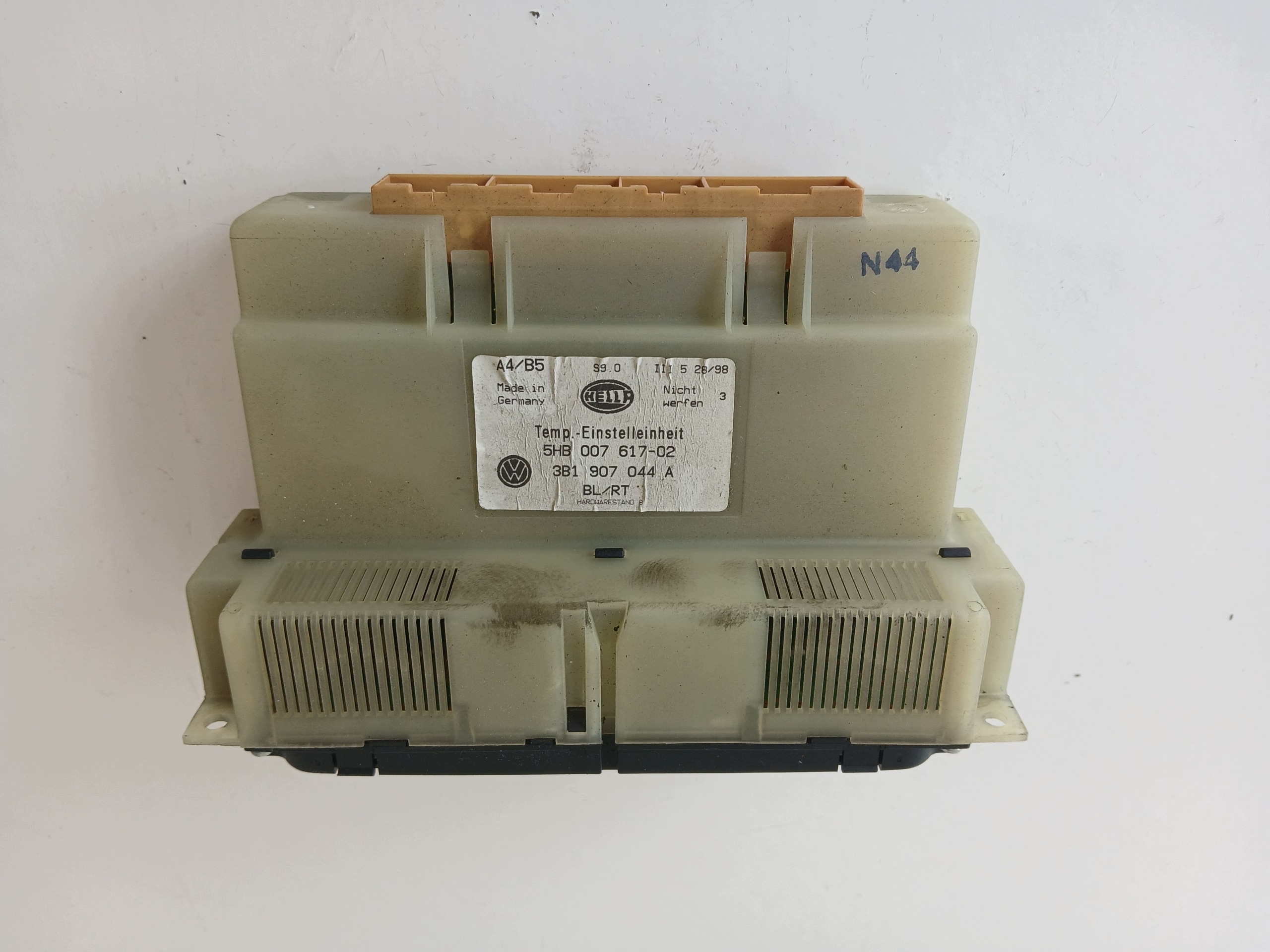 VW GOLF IV PASSAT B5 Unite commande clima CLIMATRONIC 3B1907044A