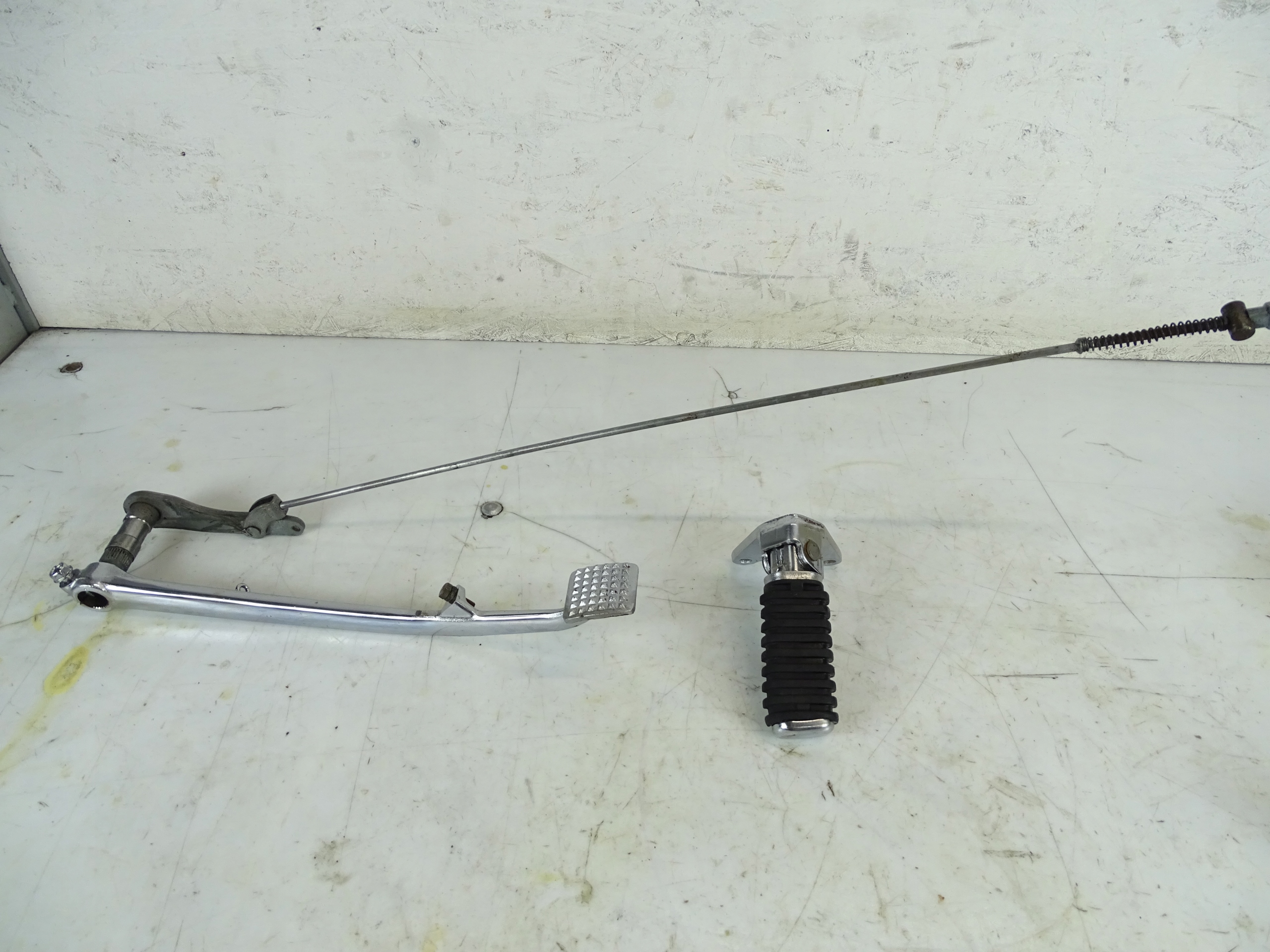 Honda VF 700/750 Super Magna Set подножка правая