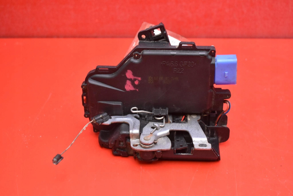 lock door right front front EU 3D1837016AC VW JETTA 5 V sedan 05-11