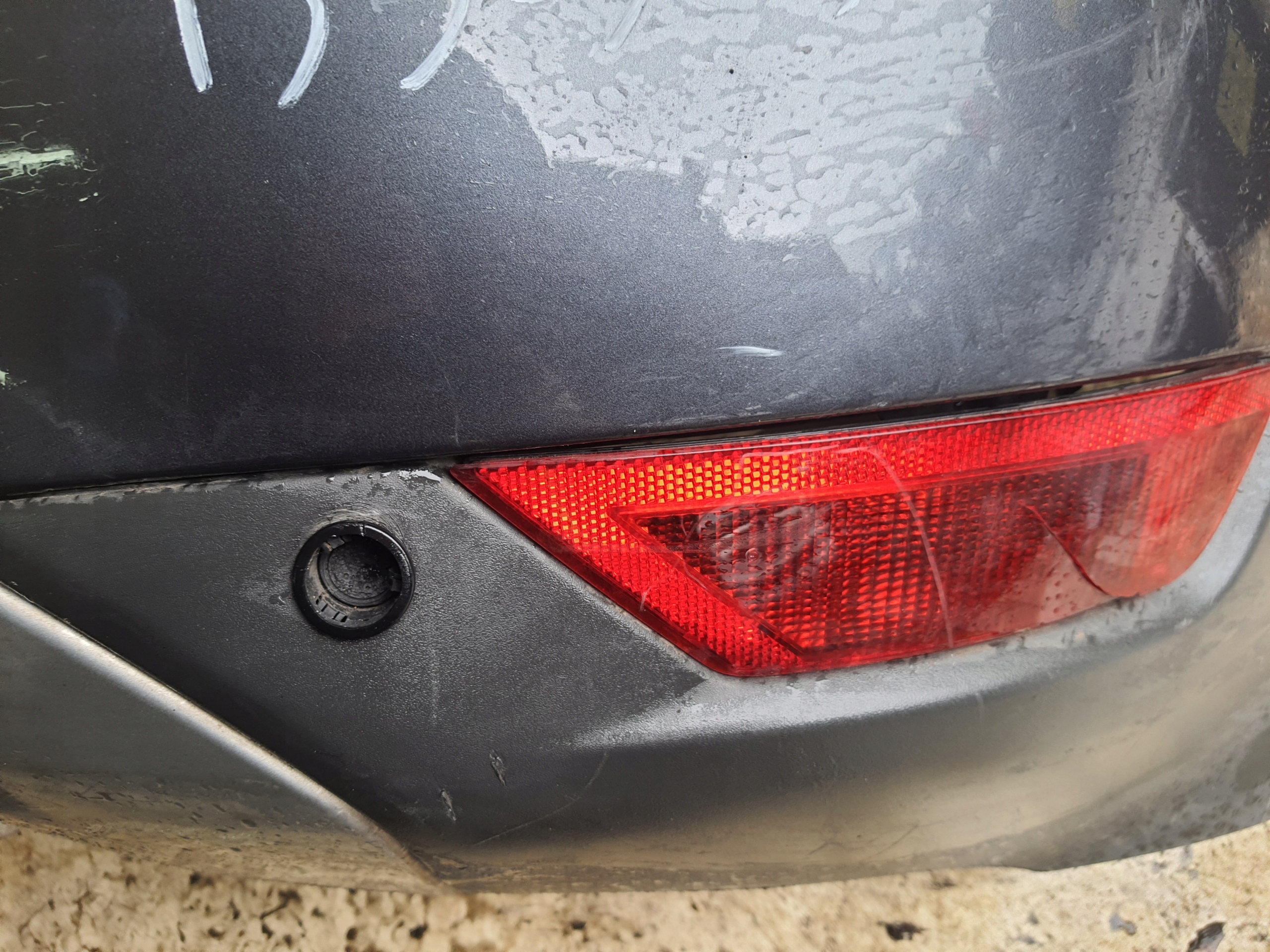 FORD KUGA MK1 08-12 bumper + PDC