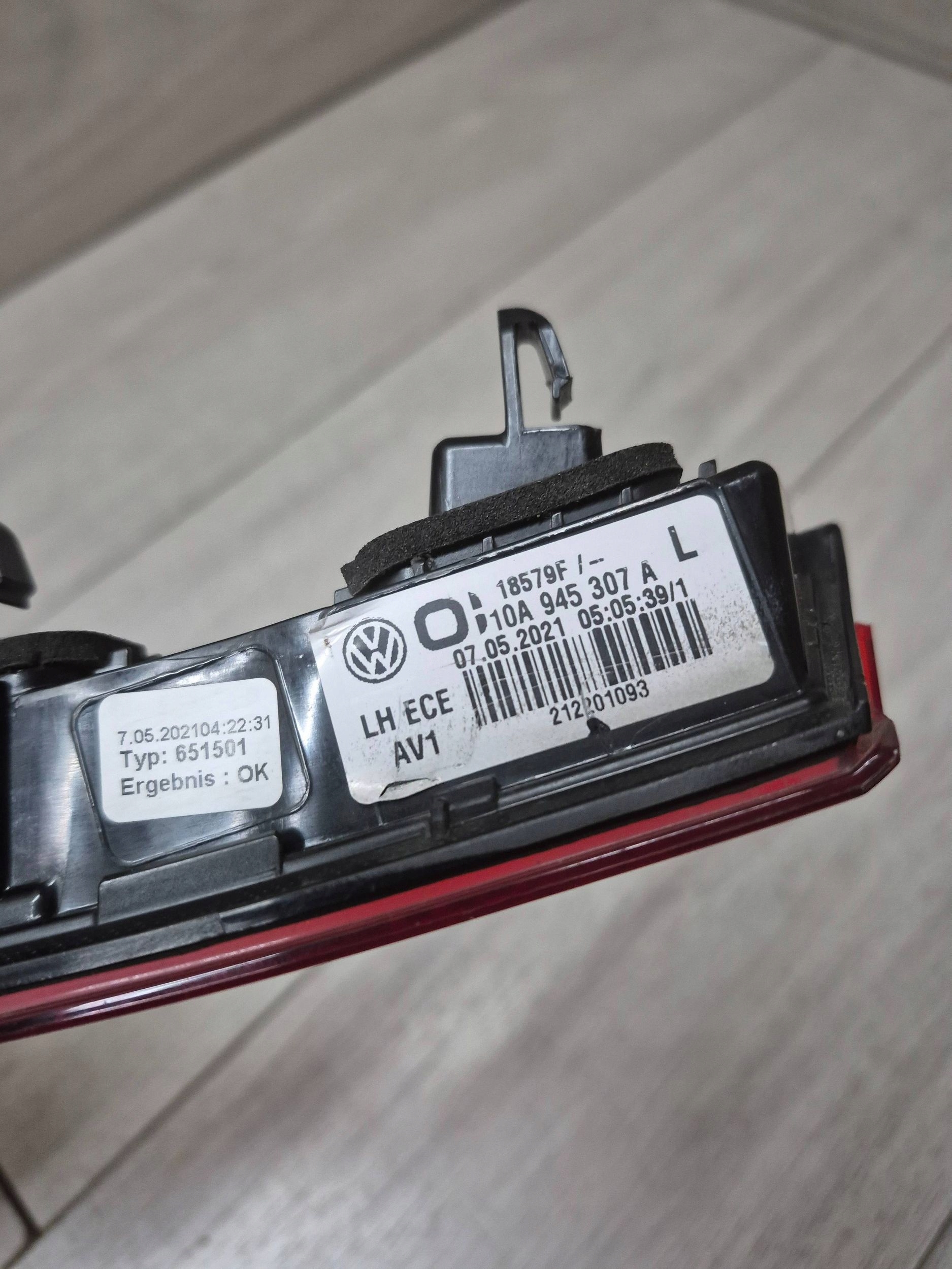 11052. vw id.3 фонарь левый 10A945307A