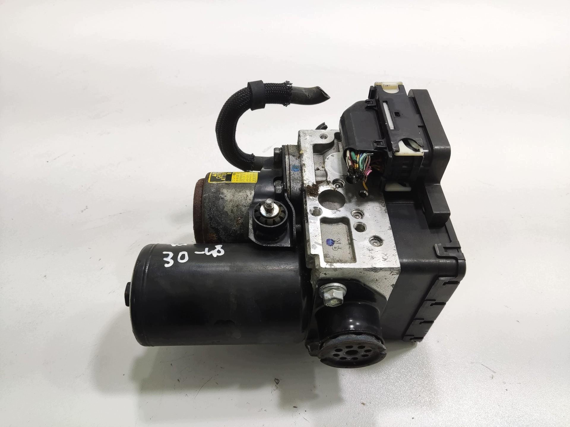 pompe unité de commande électronique uce ABS LEXUS RX II 3.3 hybride 2003-2008 44510-48060