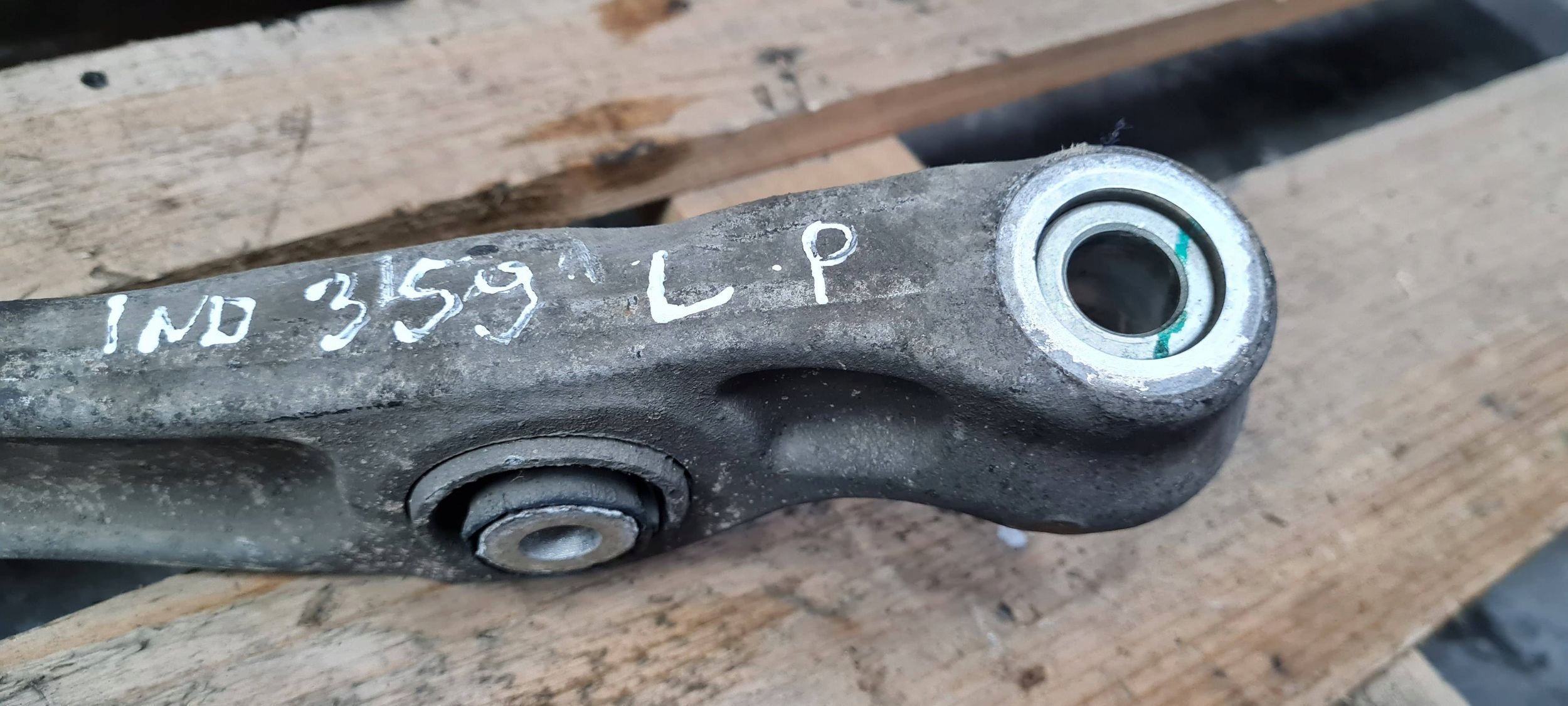 A5 8W arm left front PROSTY lower 8W0407155A A4 B9 8W