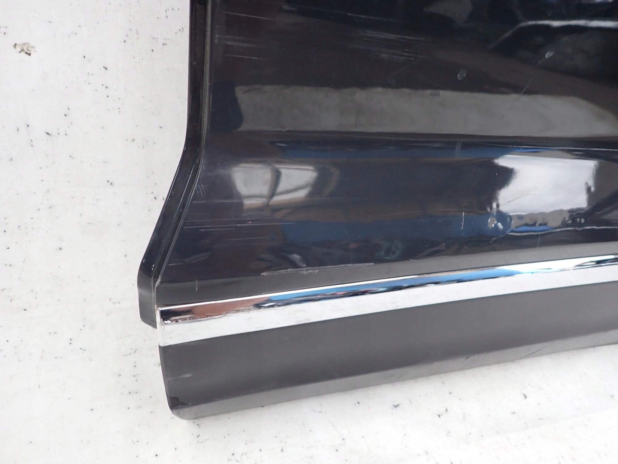 VW T-ROC 17-> Tür heck hinten links