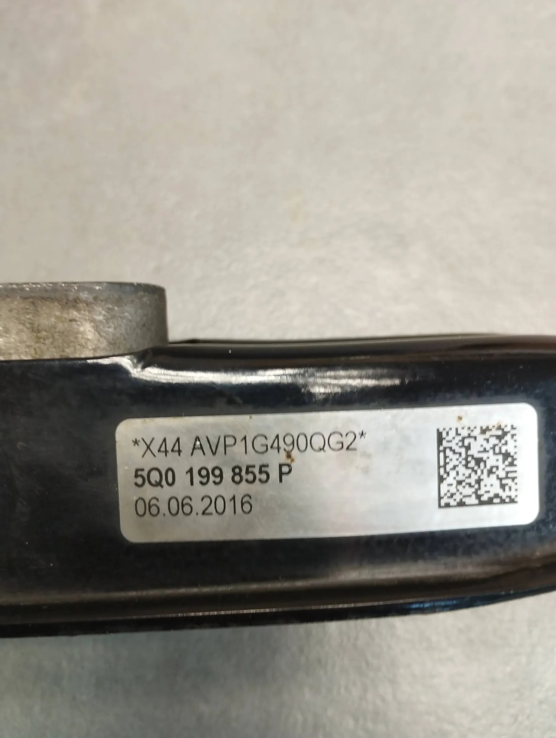 VW Golf VII support 5Q0199855P