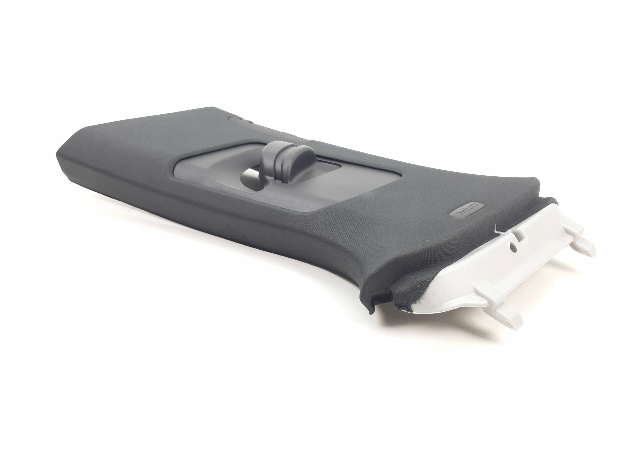 SLUPEK OSLONA SLUPKA B LEWA VW TOUAREG III SOUL Weight with packaging 2 kg