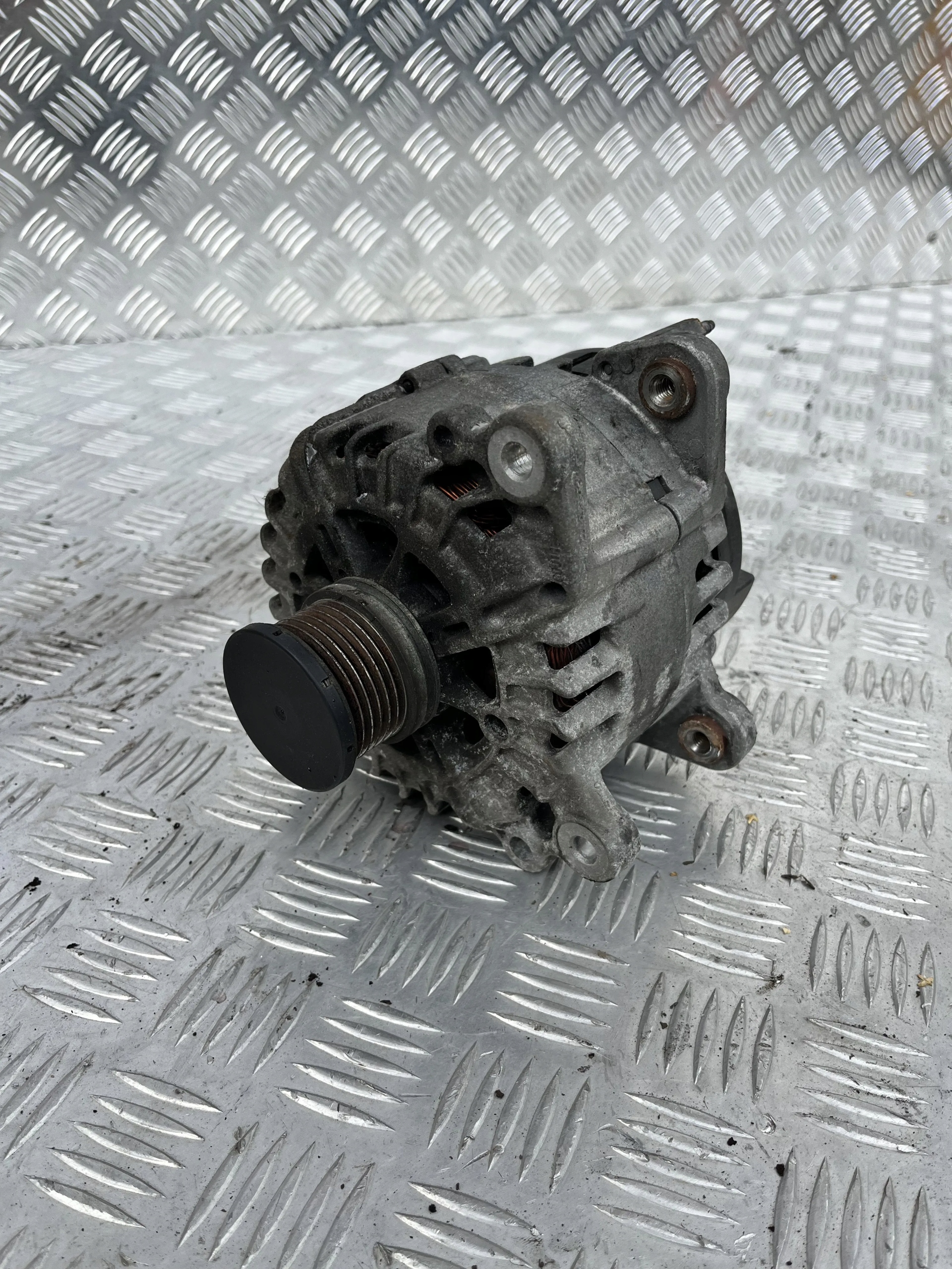ALTERNATOR AUDI A3 8V 12- 1.6 TDI 03L903023L