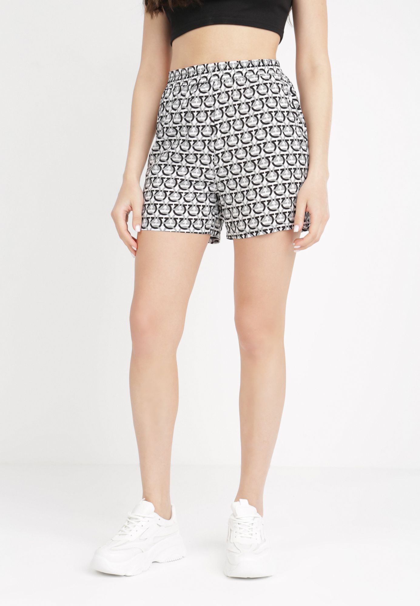 

Born2Be Białe Szorty damskie