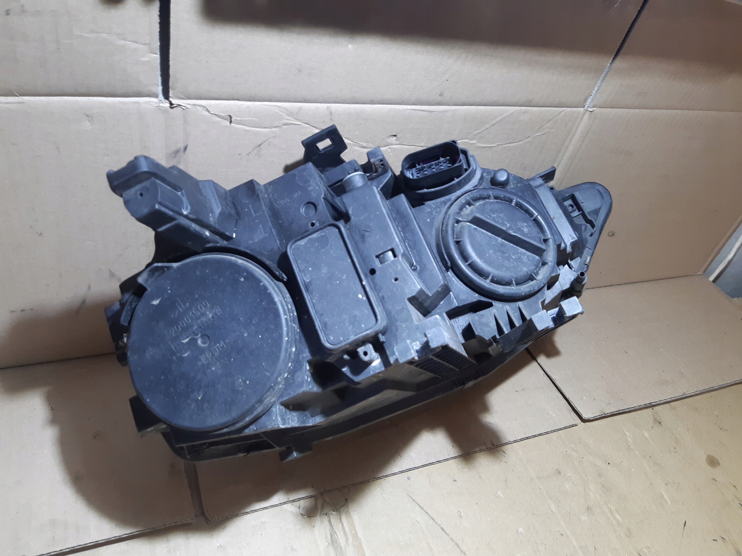 AUDI A4 B8 LIFT light left front left front 8K0941003AC