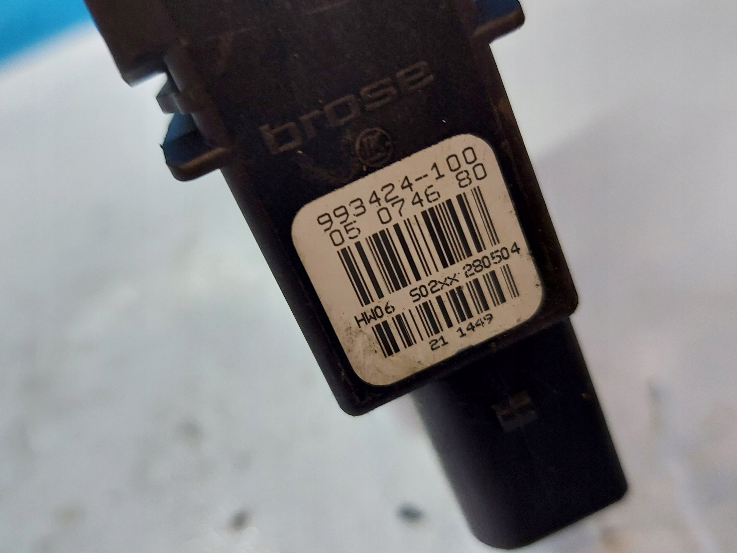 engine lifting windows GOLF V 993424100 left rear part