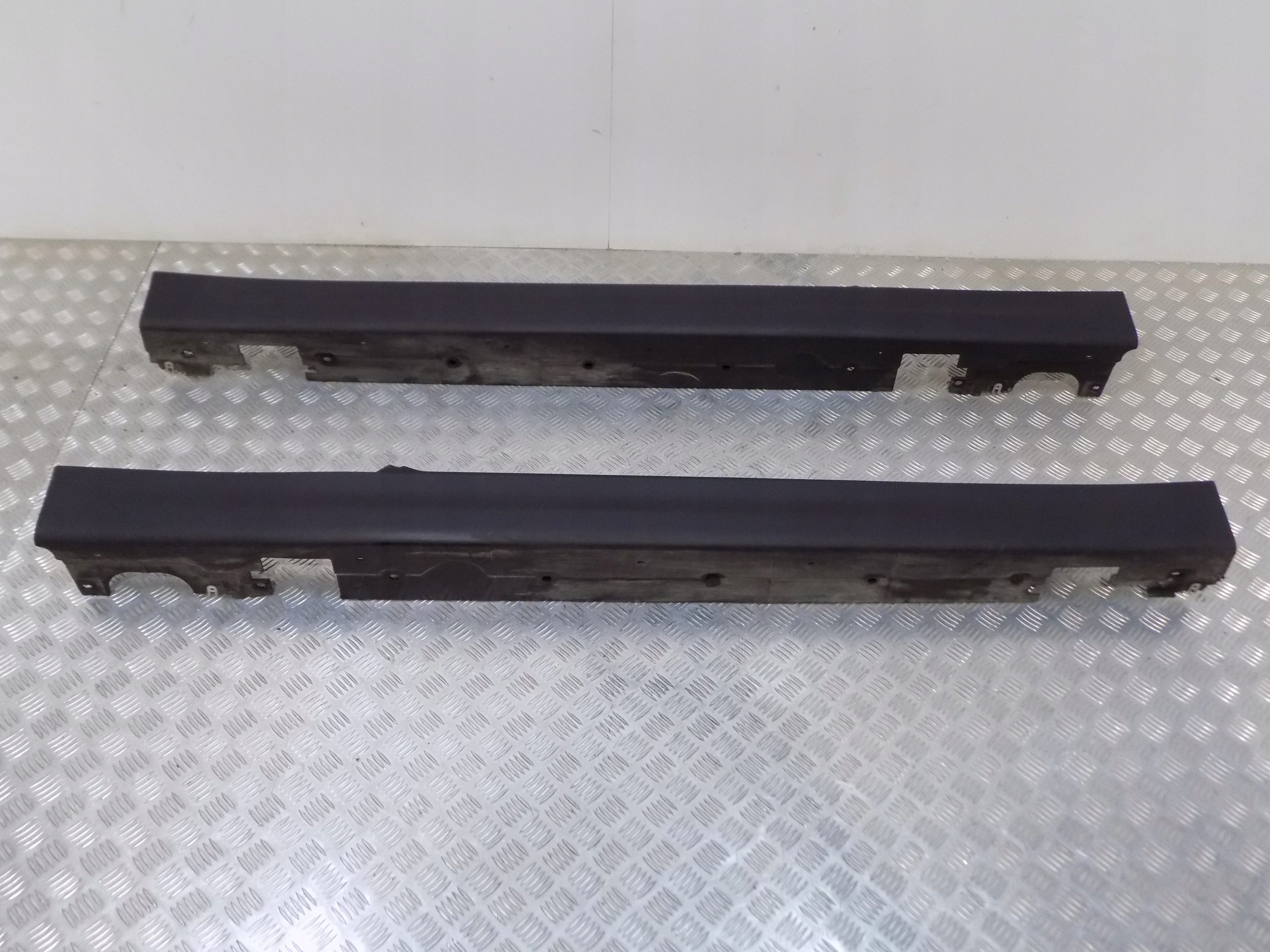 MINI COUPER S F56 cap moulding threshold right
