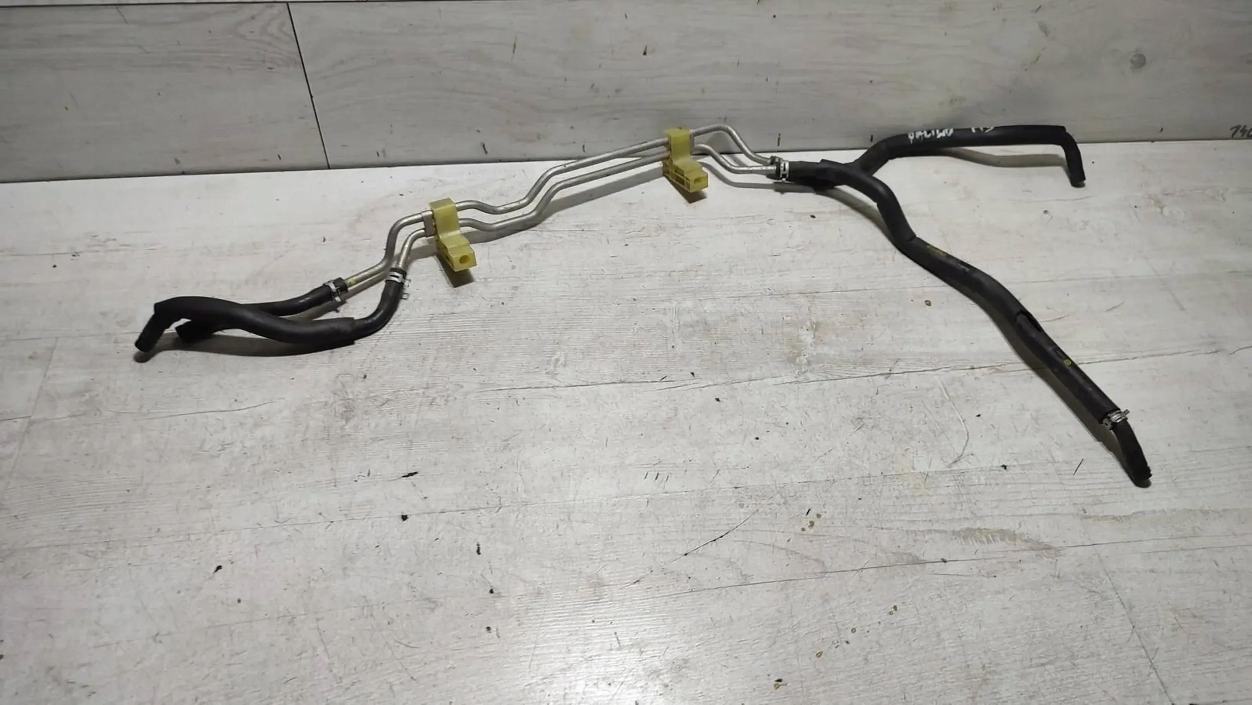 Mazda 3 III BM 17r 1.5d fuel line
