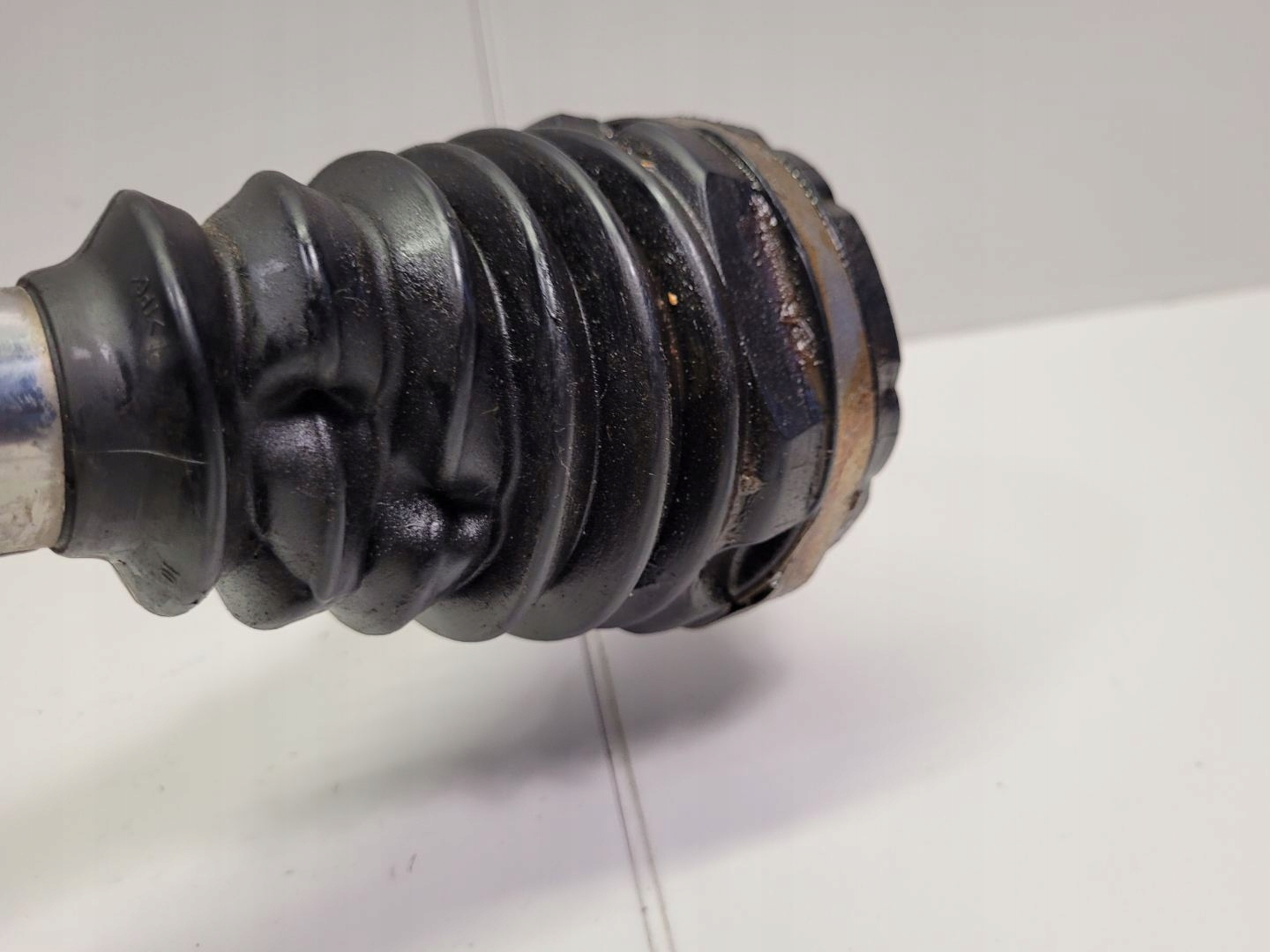 otoč čepu předek levá strana Toyota RAV4 5 (XA50) 2019
