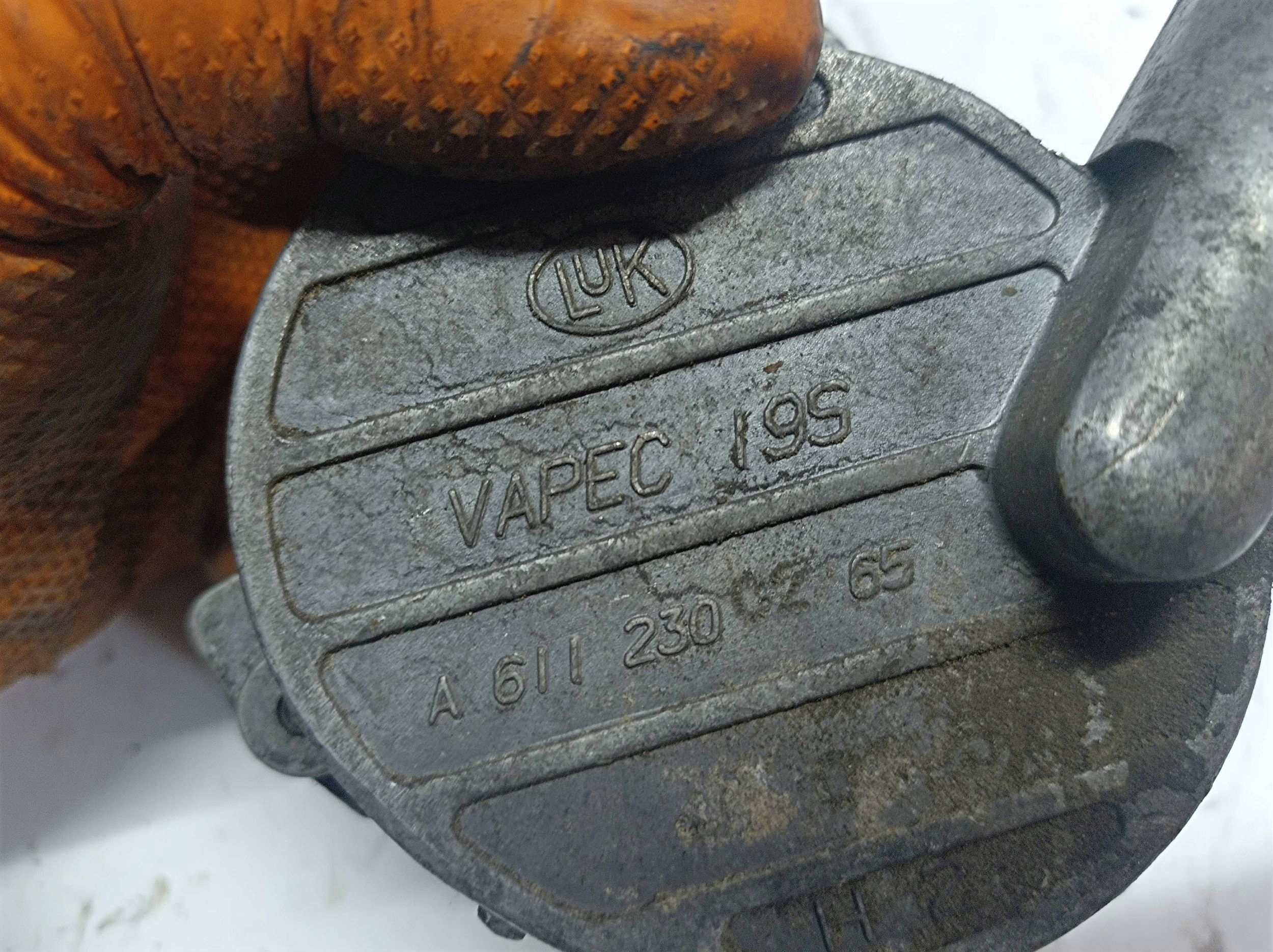 pump vacual (vacuum) Mercedes-Benz A6112300265