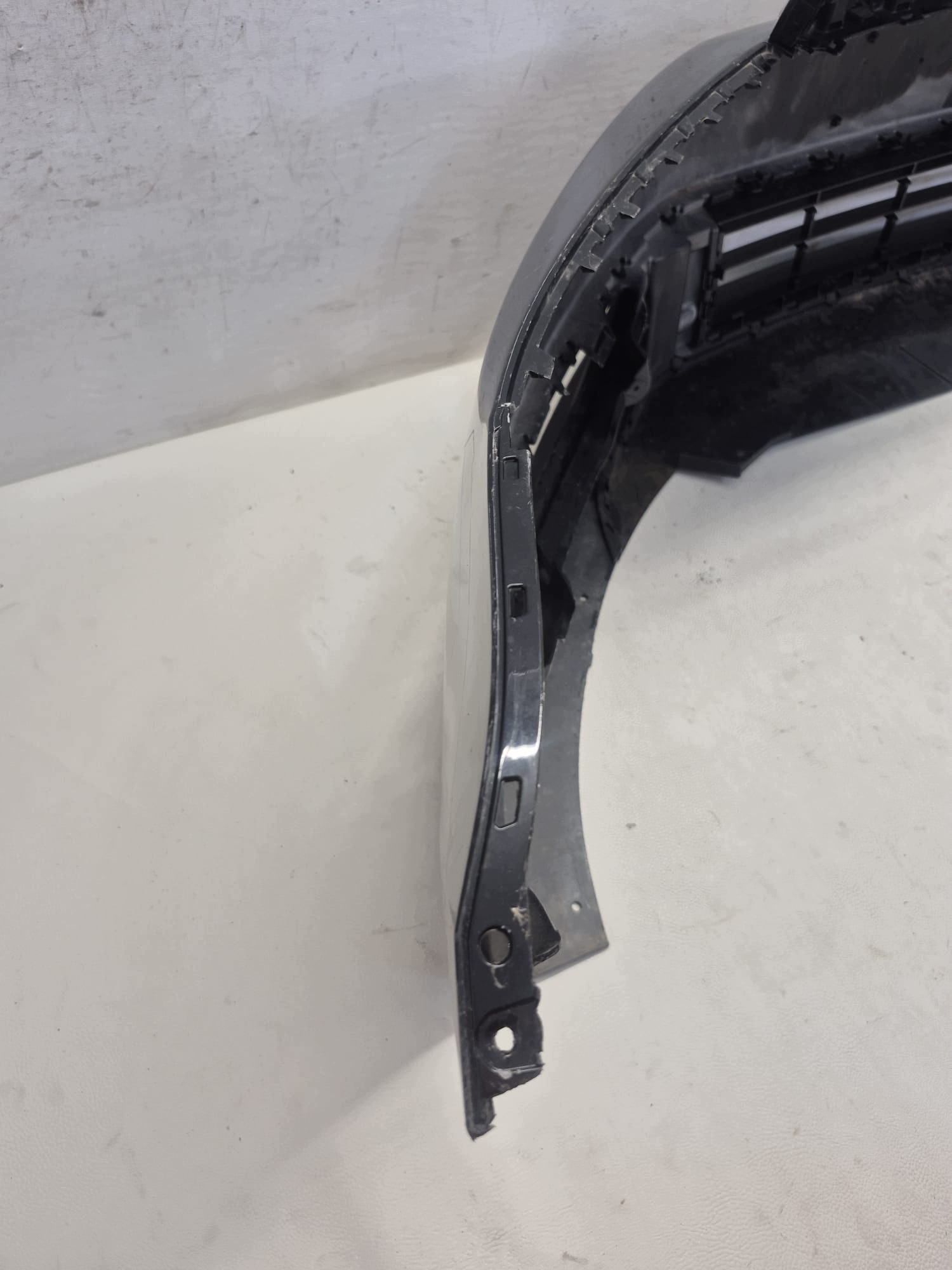 VW PASSAT B7 10-14 bumper front front 4XPDC SPR 3AA807221