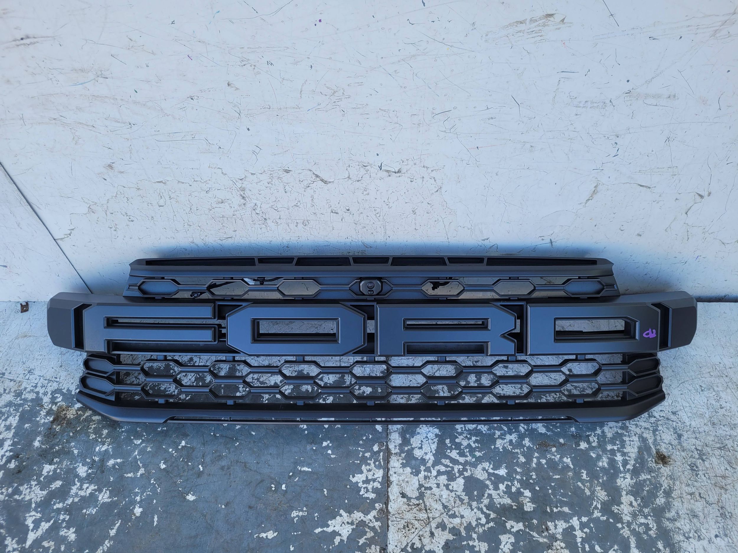 Ford Ranger 4 Mk4 Kühlergrill FRONTGRILL Kühlergitter N1WB8350F - Thumbnail 1