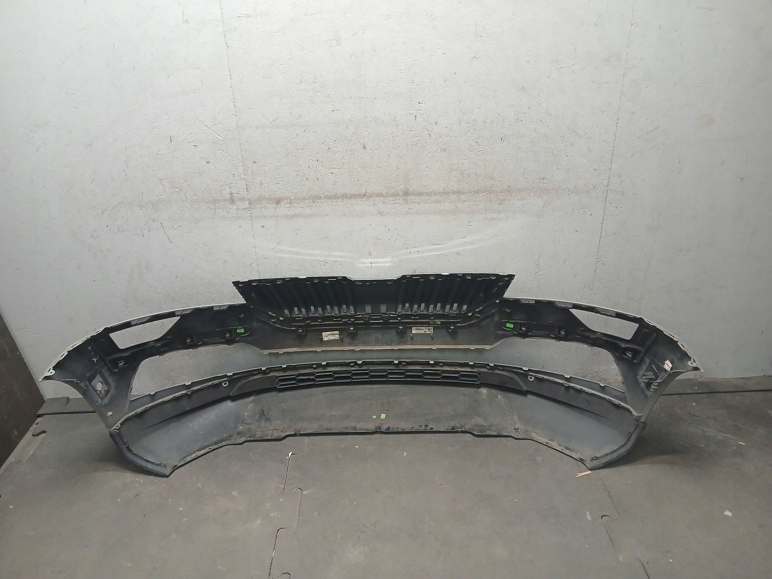 nárazník předek SKODA KAROQ