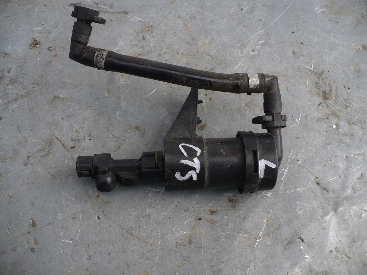 ОМИВАЧ КСЕНОН ЛІВИЙ ПЕРЕД КАДИЛАК КТС