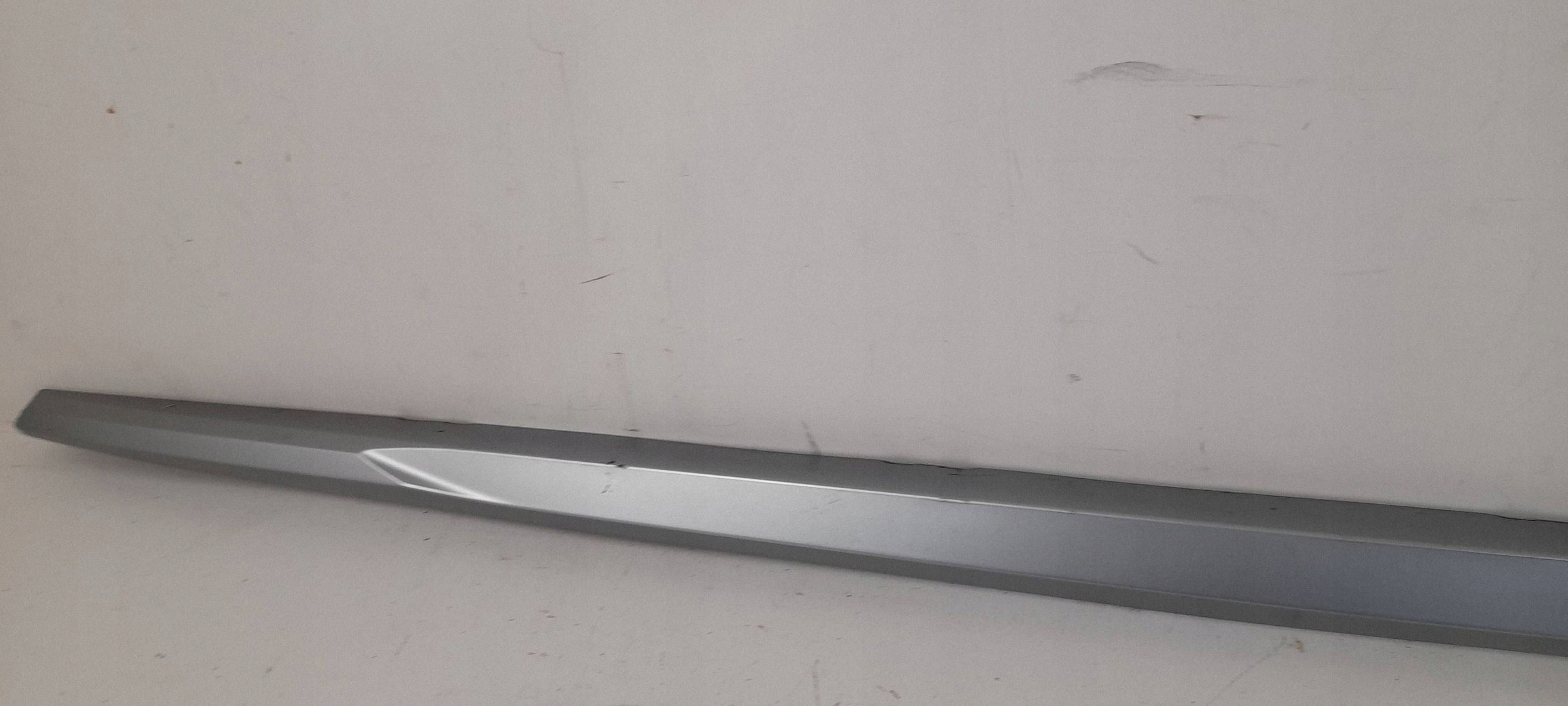Audi A3 8Y S-Line moulding threshold right 8Y0853856 (A22)
