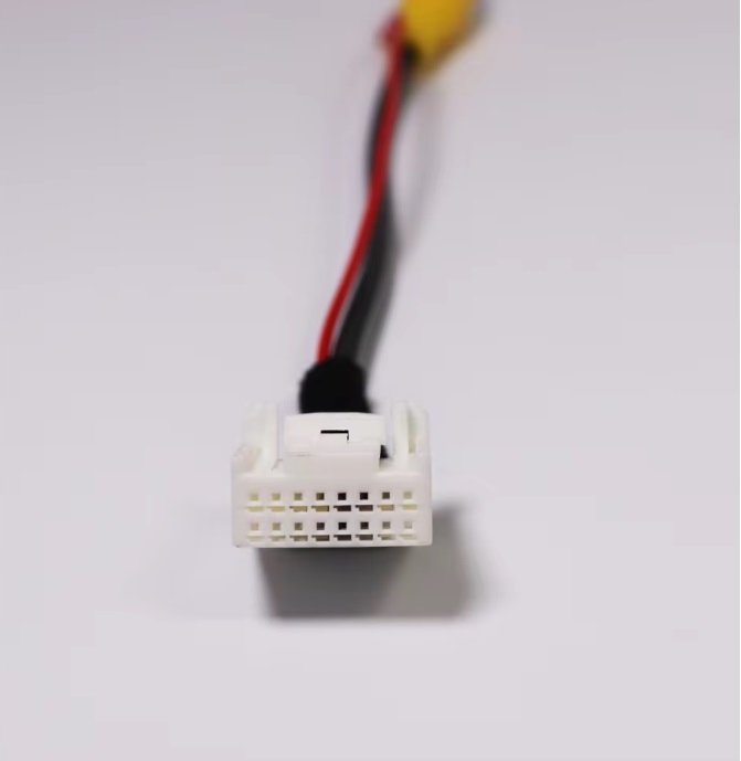 ADAPTER KAMERY COFANIA KIA HYUNDAI 16 PINOWY