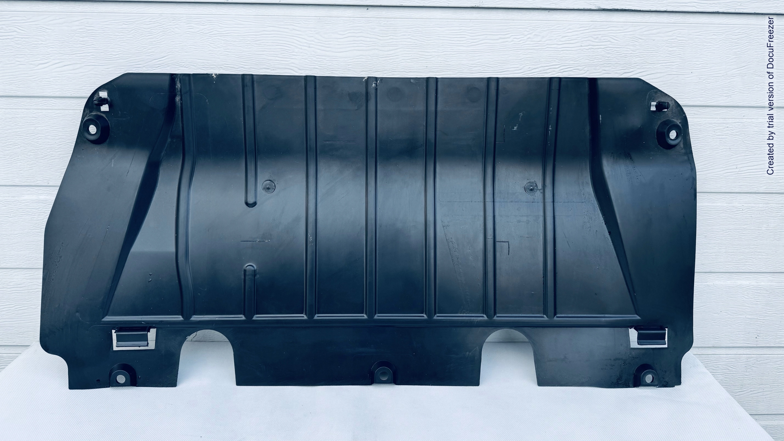 PŁYTA OSŁONA SILNIKA RENAULT CLIO II 8200133572