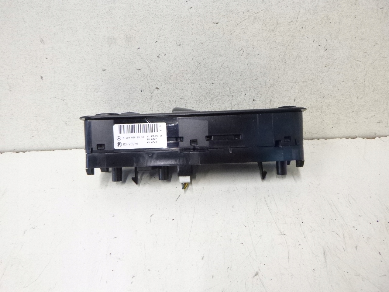 switch panel of the window left Mercedes W169 2010r.