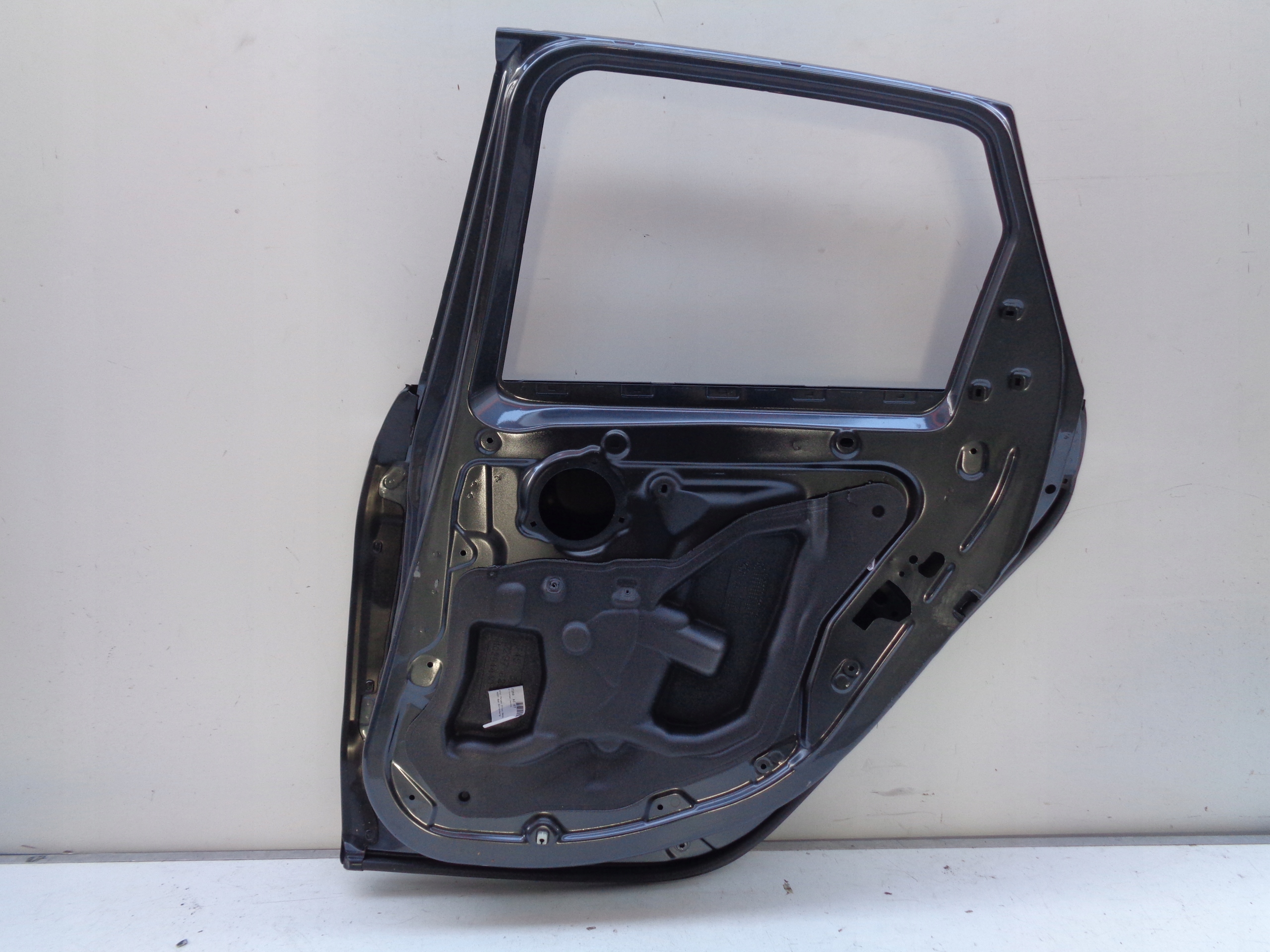 door right rear. BMW 2 F45 ACTIVE TOURER NR 33064