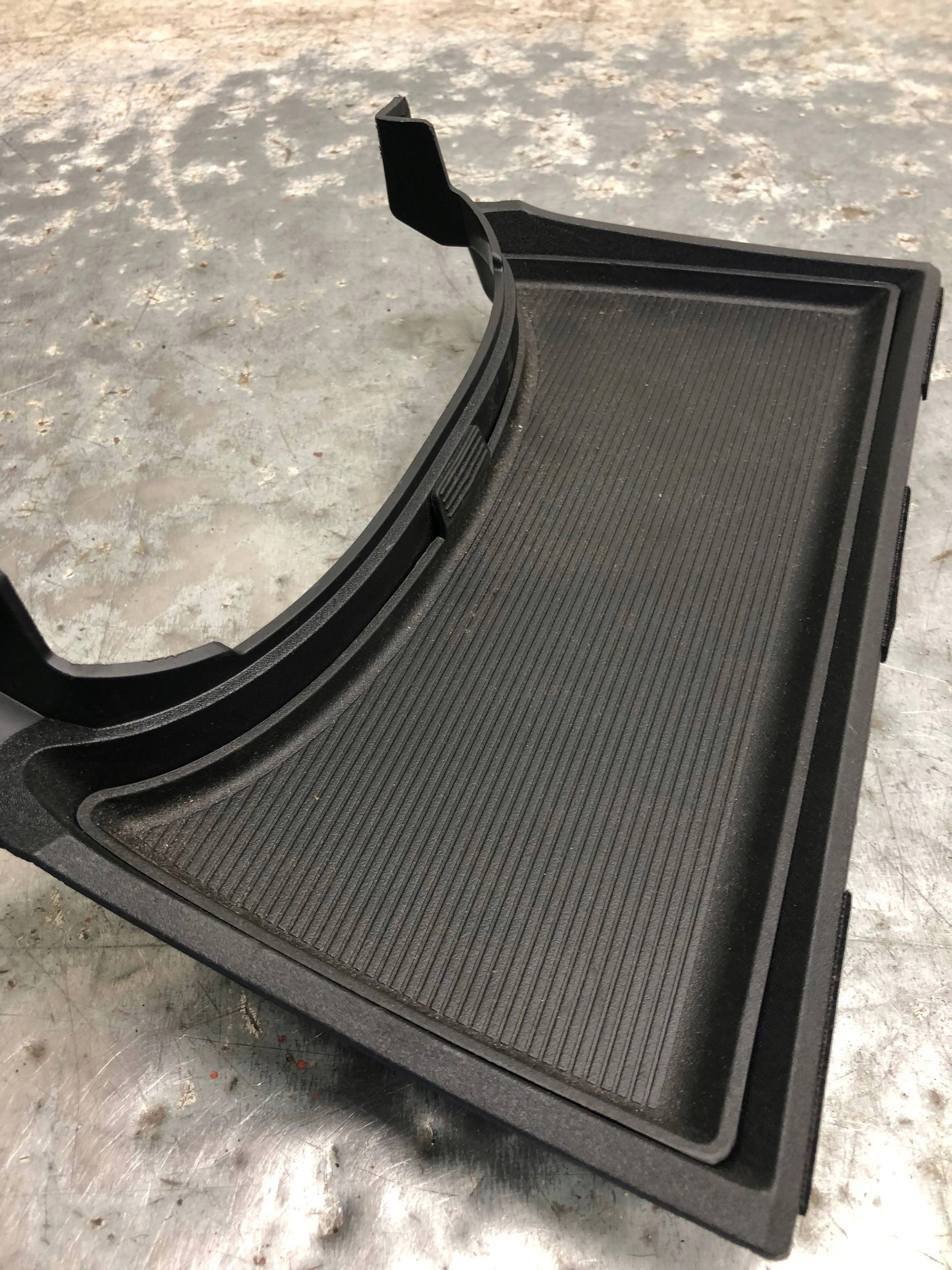 Abdeckung, Hutablage TUNELU FORD EDGE MK2 EM2B-R044C82-A