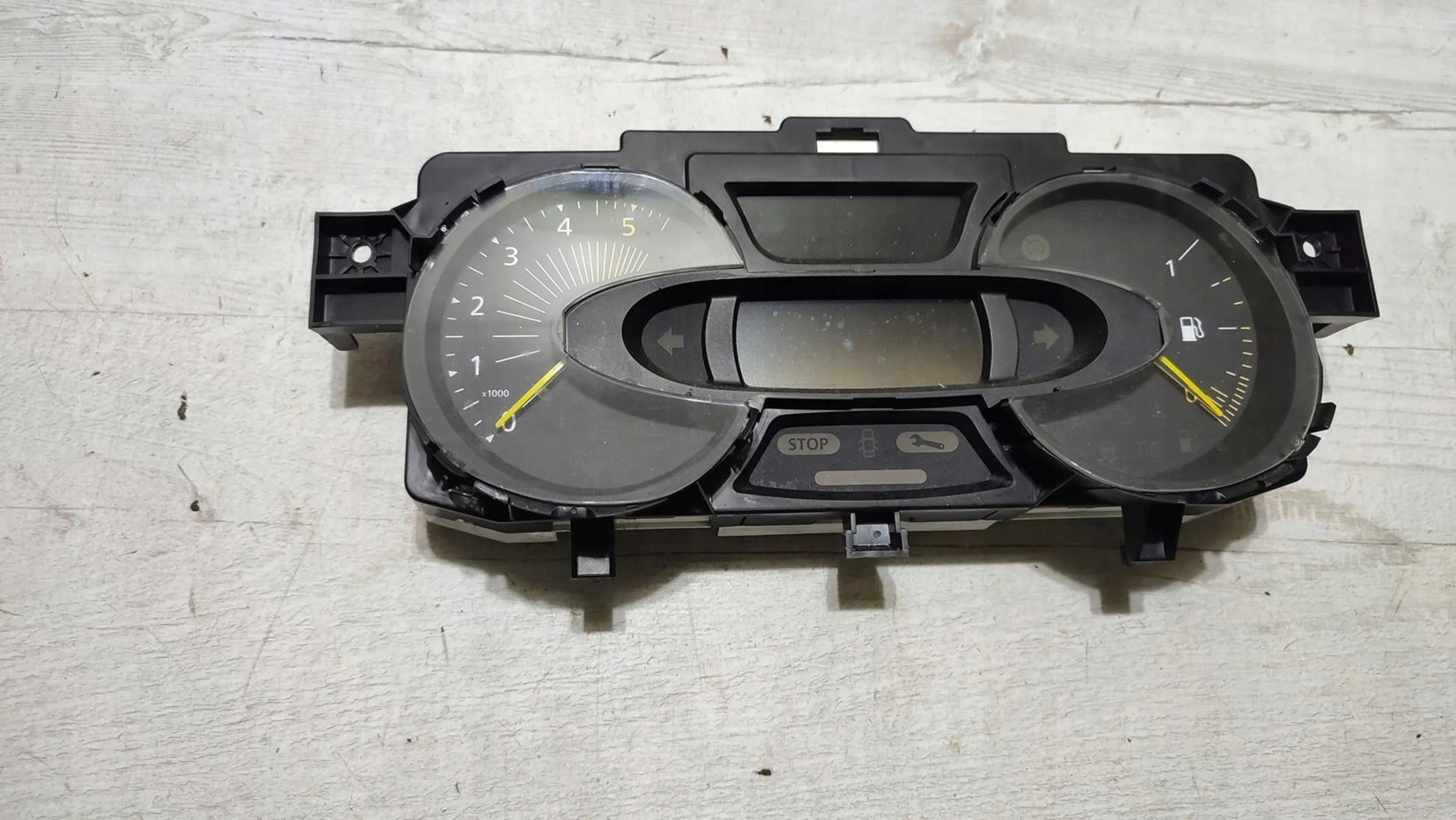 Renault Captur 2015 dials dials