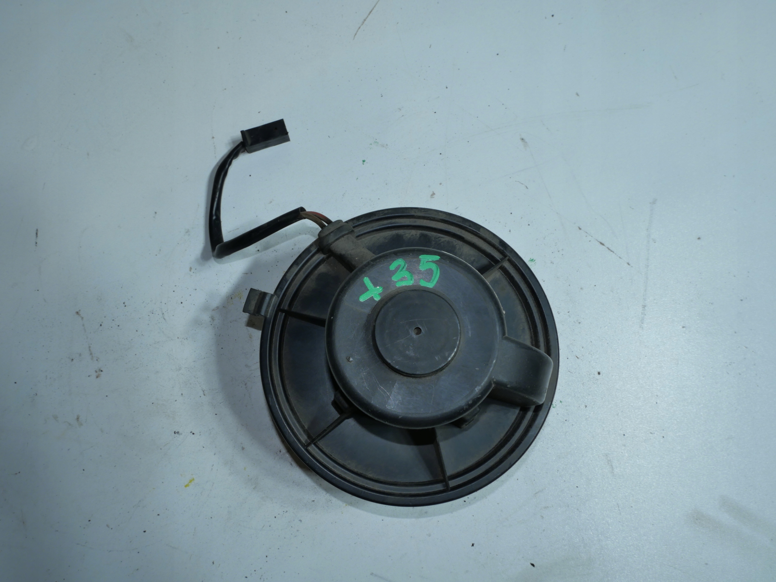 AUDI ventilátor topení tOPENÍ 893319021