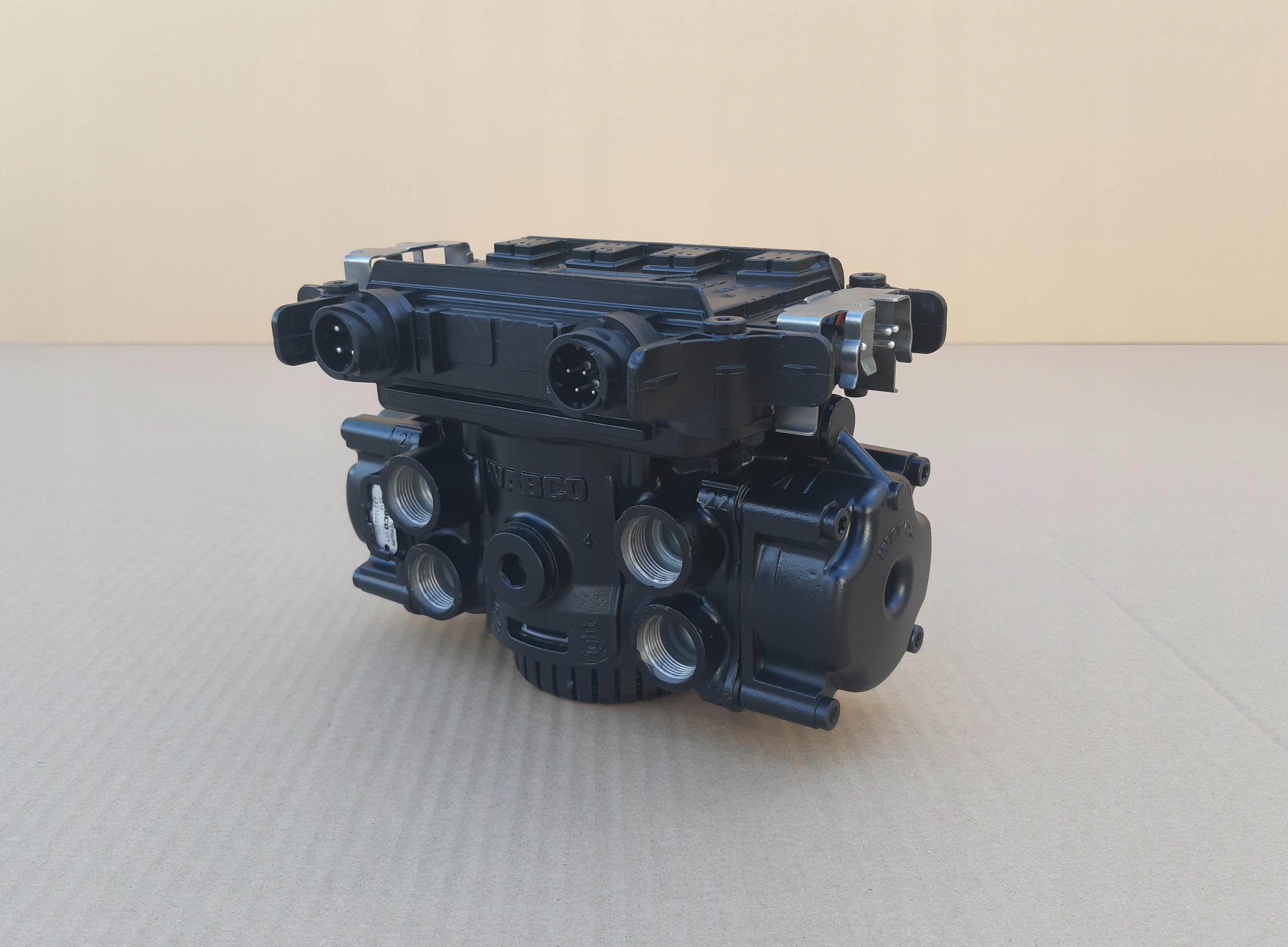 IVECO ZAWÓR MODULATOR EBS WABCO 4801040050 Numer katalogowy części 4801040050