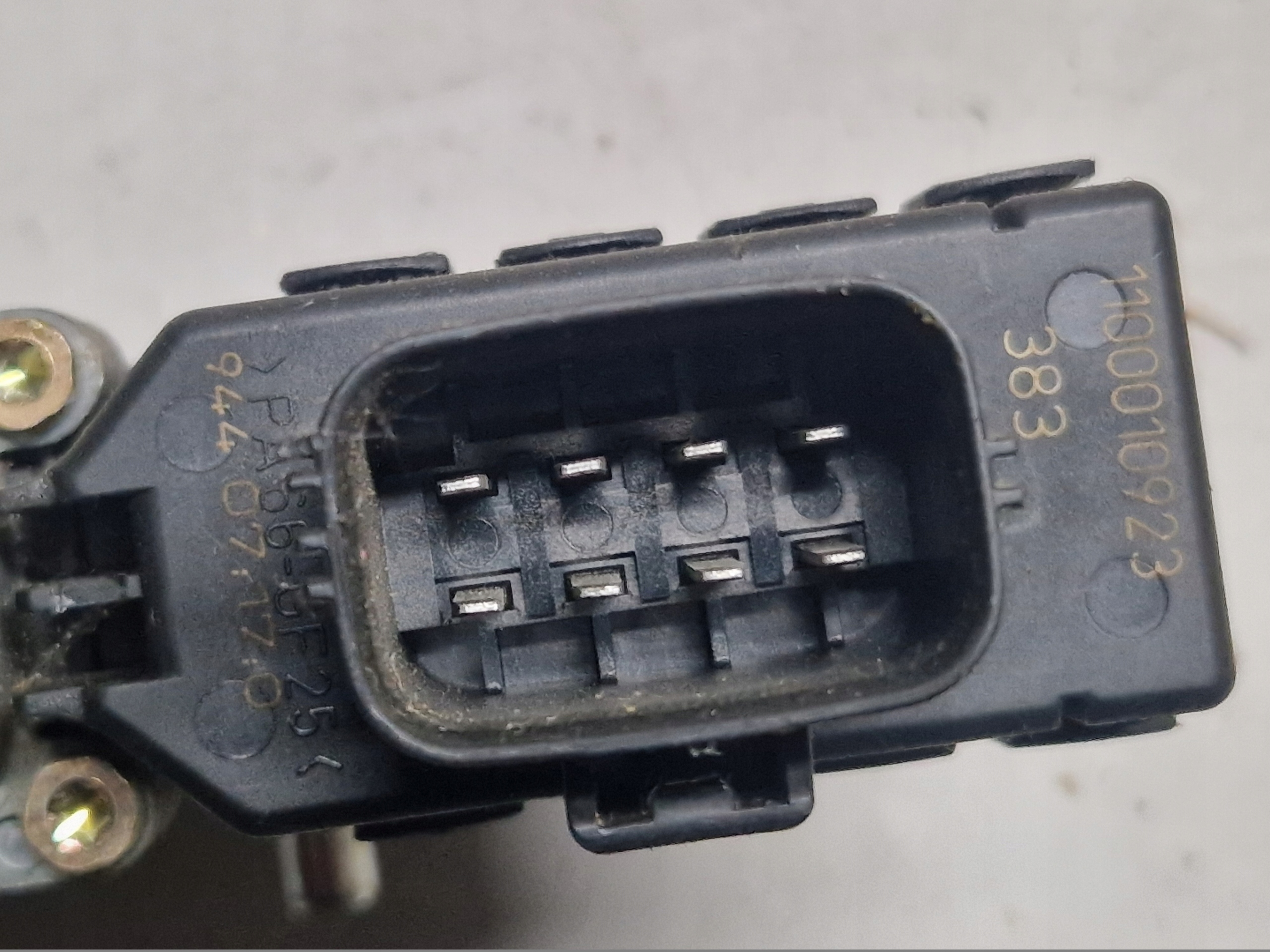 FORD MONDEO MK3 mini motor windows left rear part 0130821773
